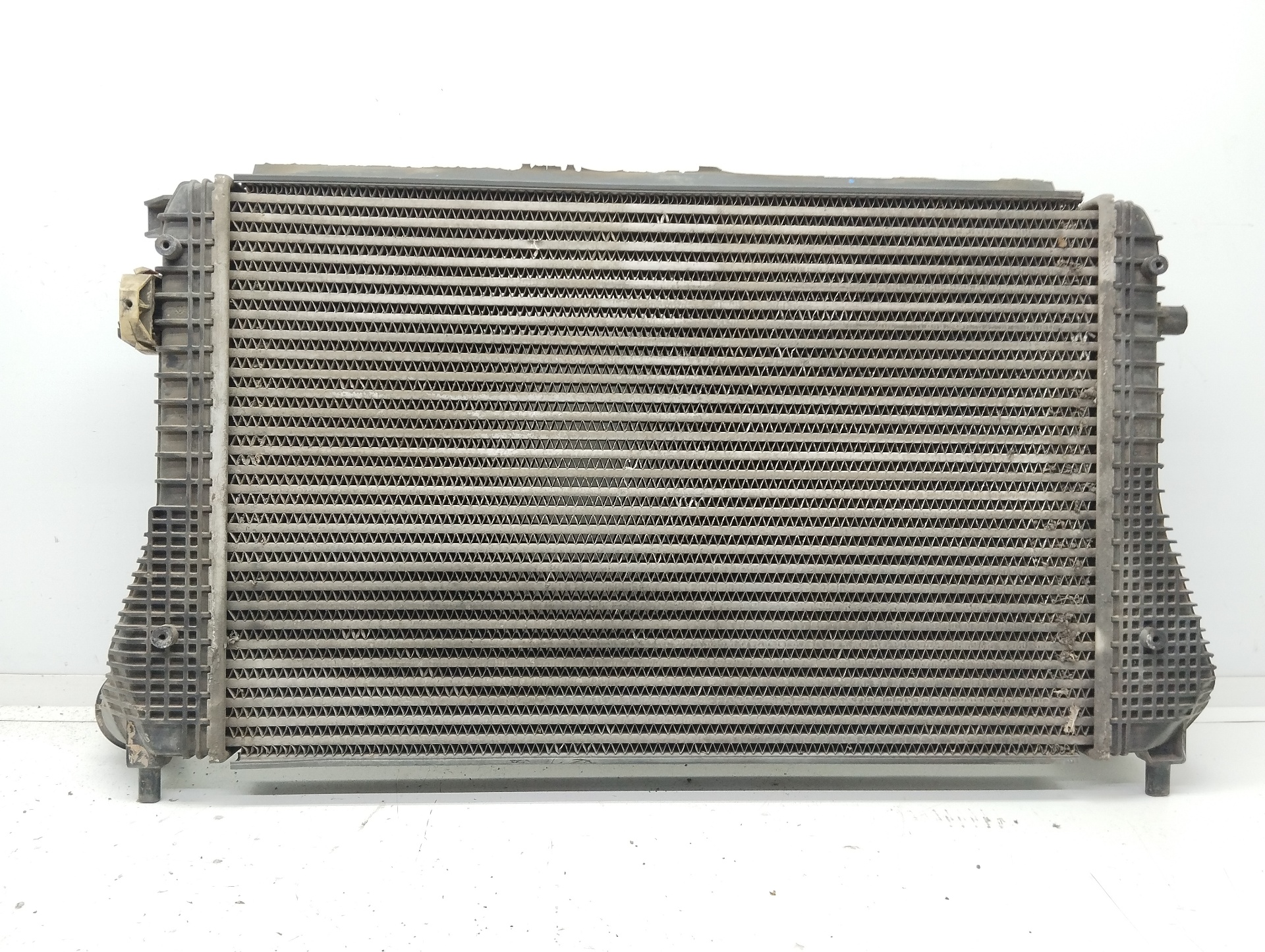 VOLKSWAGEN Passat B6 (2005-2010) Intercooler Radiator 3C0121345AM 25209371