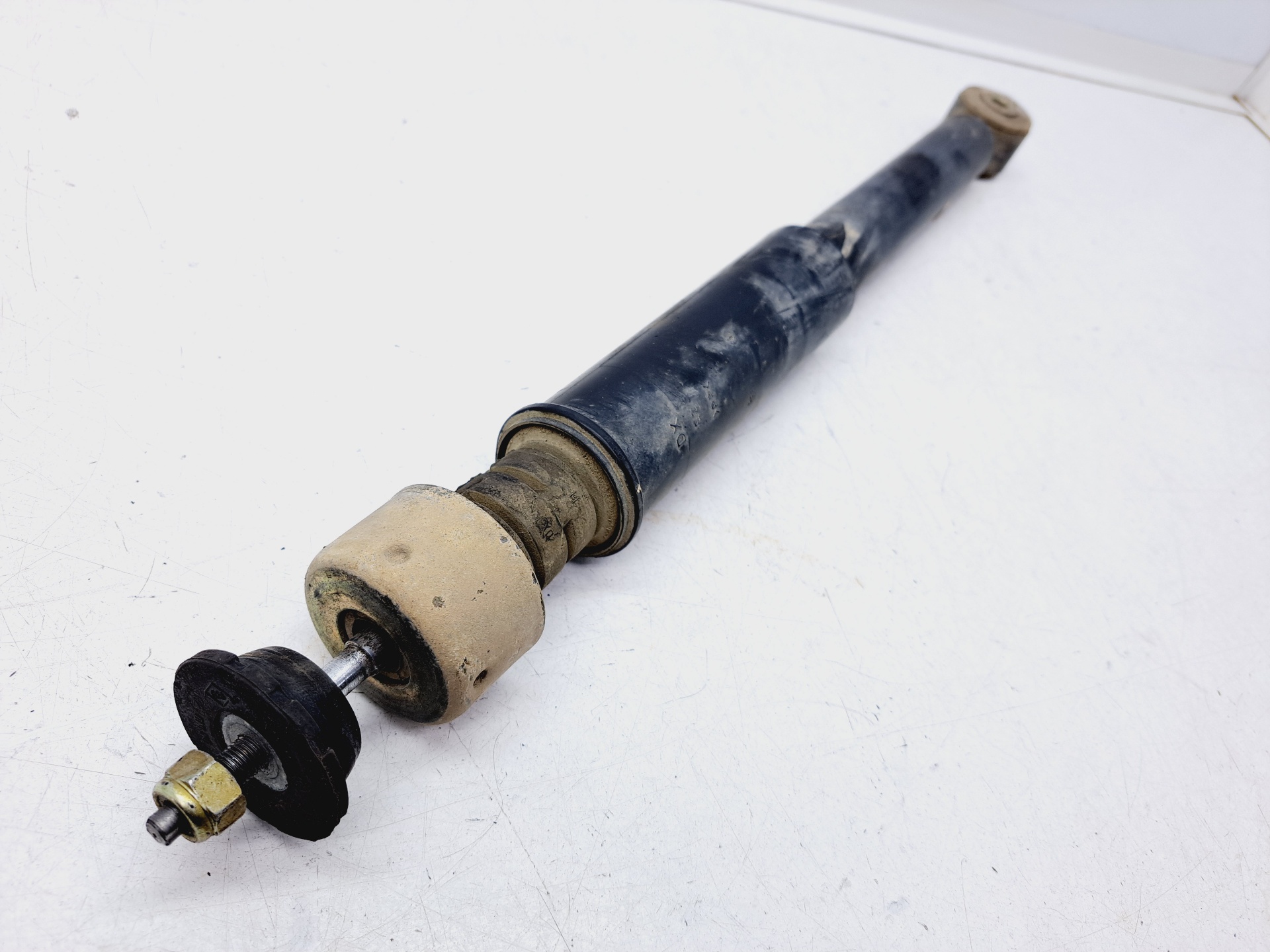 RENAULT Clio 3 generation (2005-2012) Rear Right Shock Absorber 7700426693 25083698