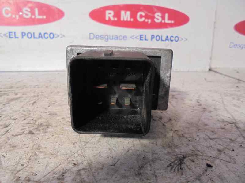 MERCEDES-BENZ A-Class W176 (2012-2018) Relays 110678071R 25025568