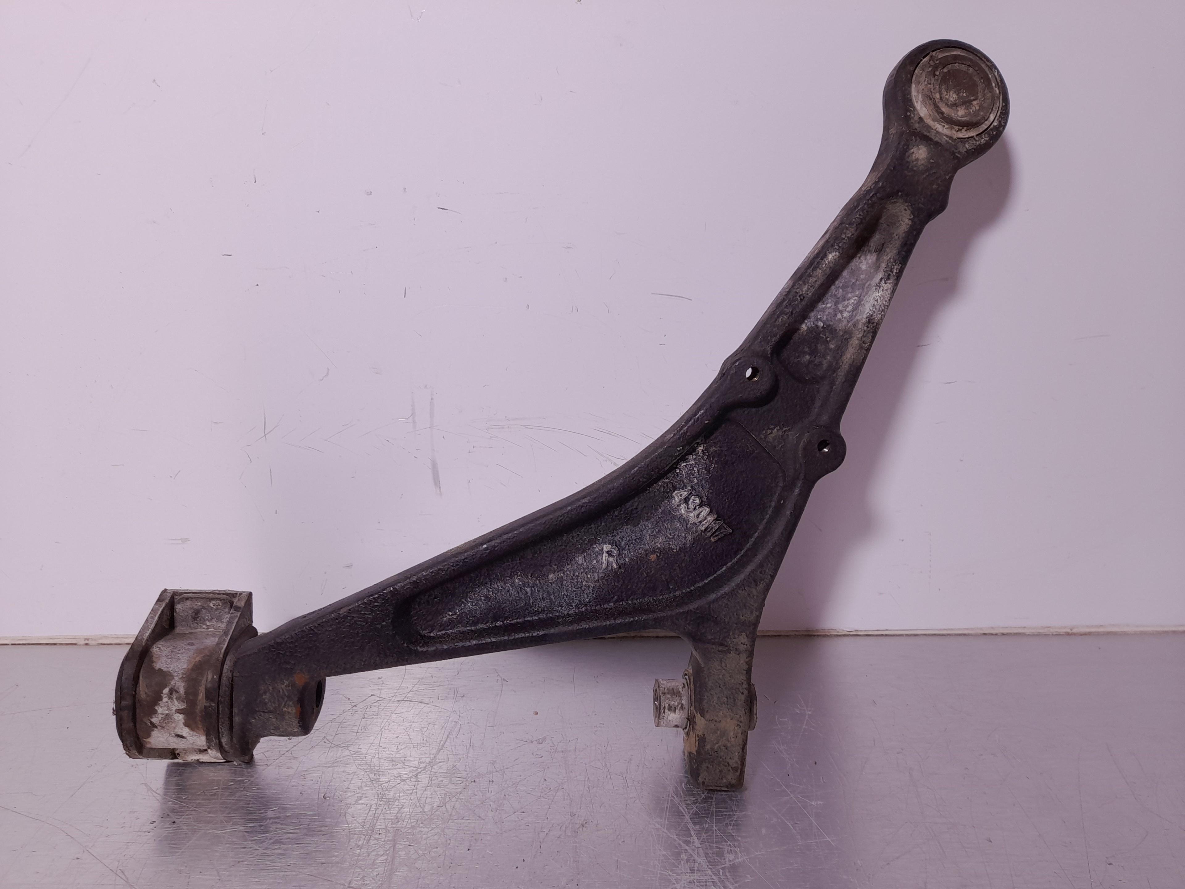 CITROËN Saxo 2 generation (1996-2004) Front Right Arm 23329009