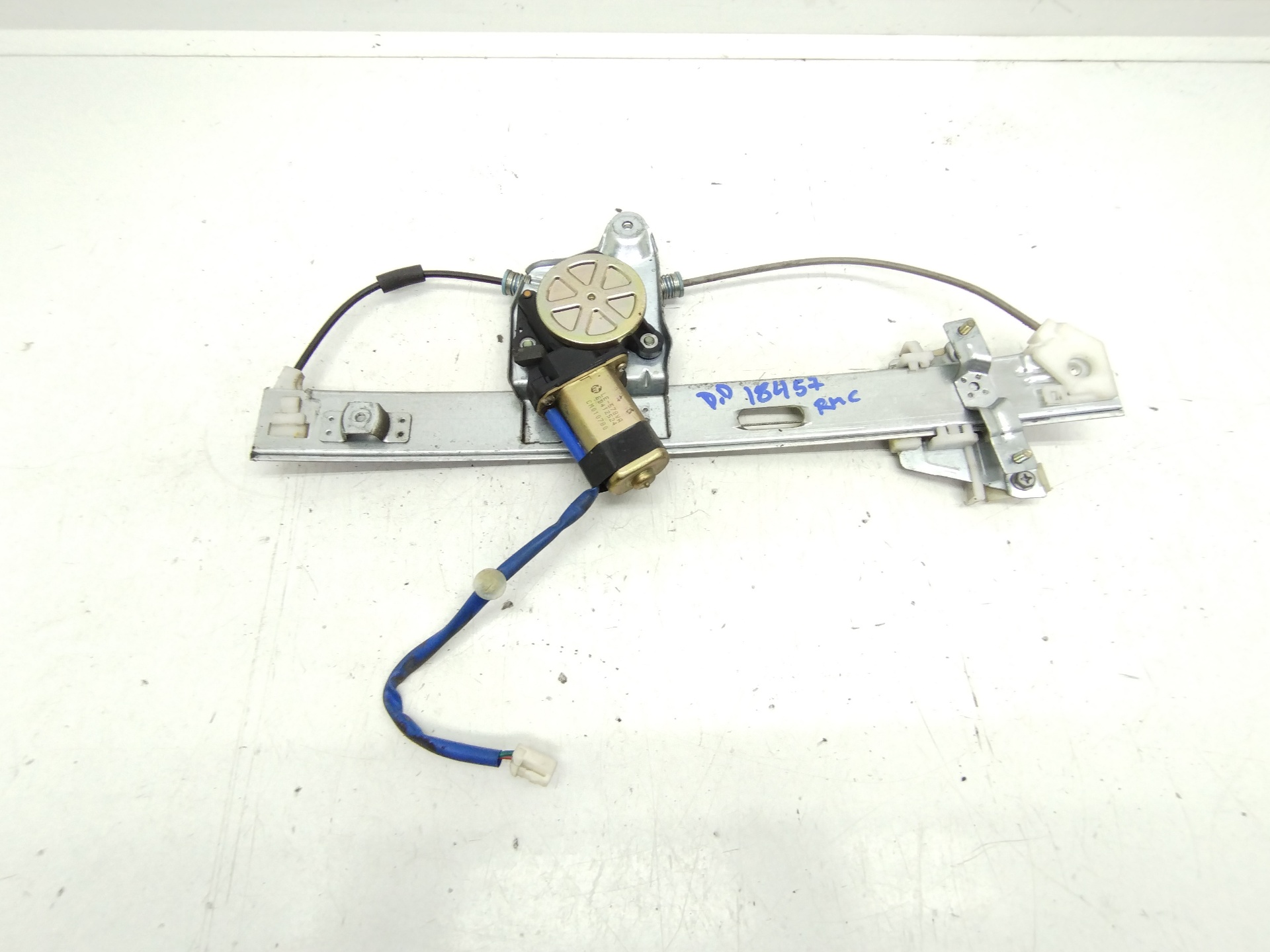 MAZDA Xedos 9 1 generation (1993-2002) Front Right Door Window Regulator LE578VA 25087121