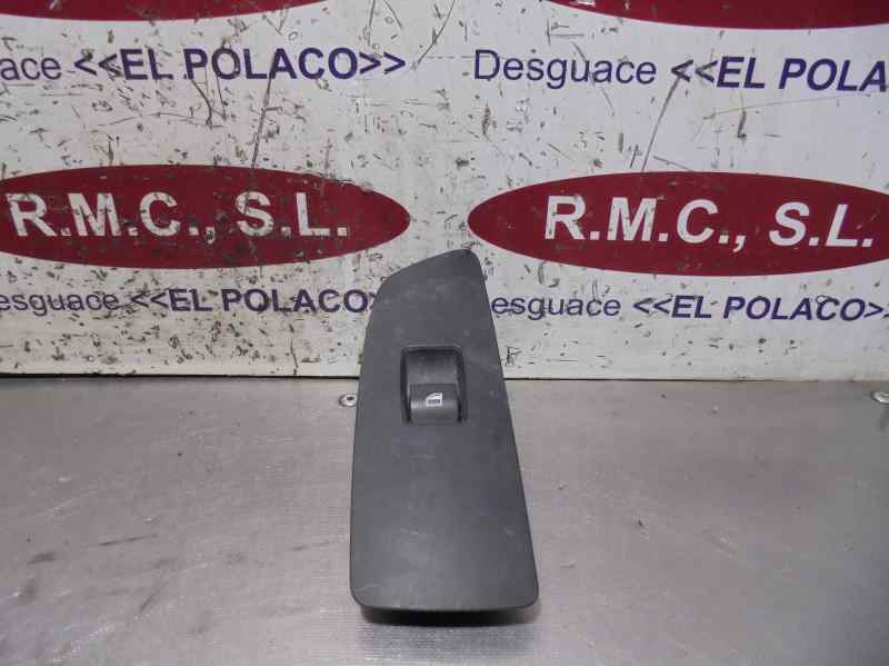 BMW 1 Series E81/E82/E87/E88 (2004-2013) Front Right Door Window Switch 6935534 25893257