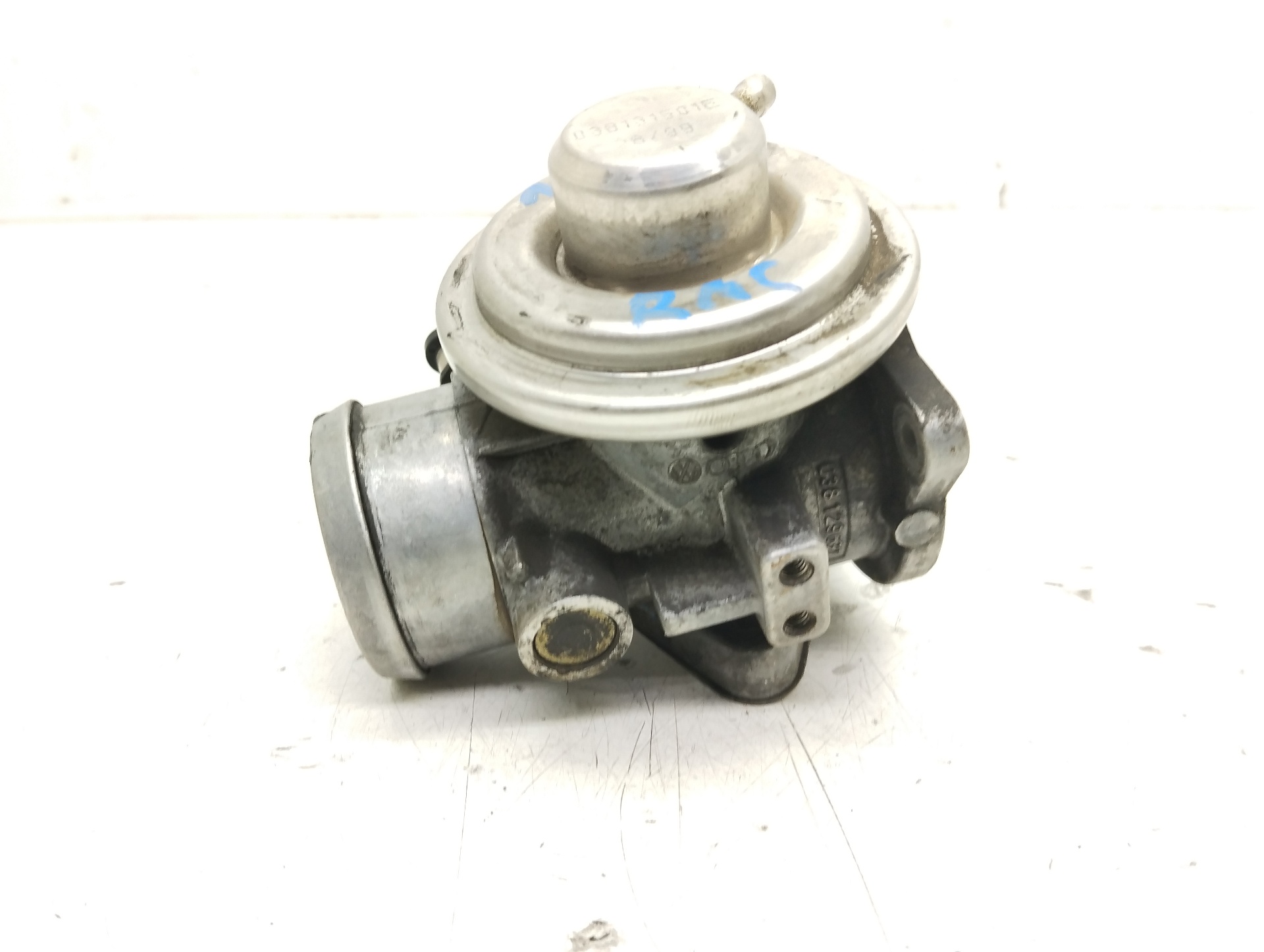 NISSAN EGR Valve 038131501E 25965800