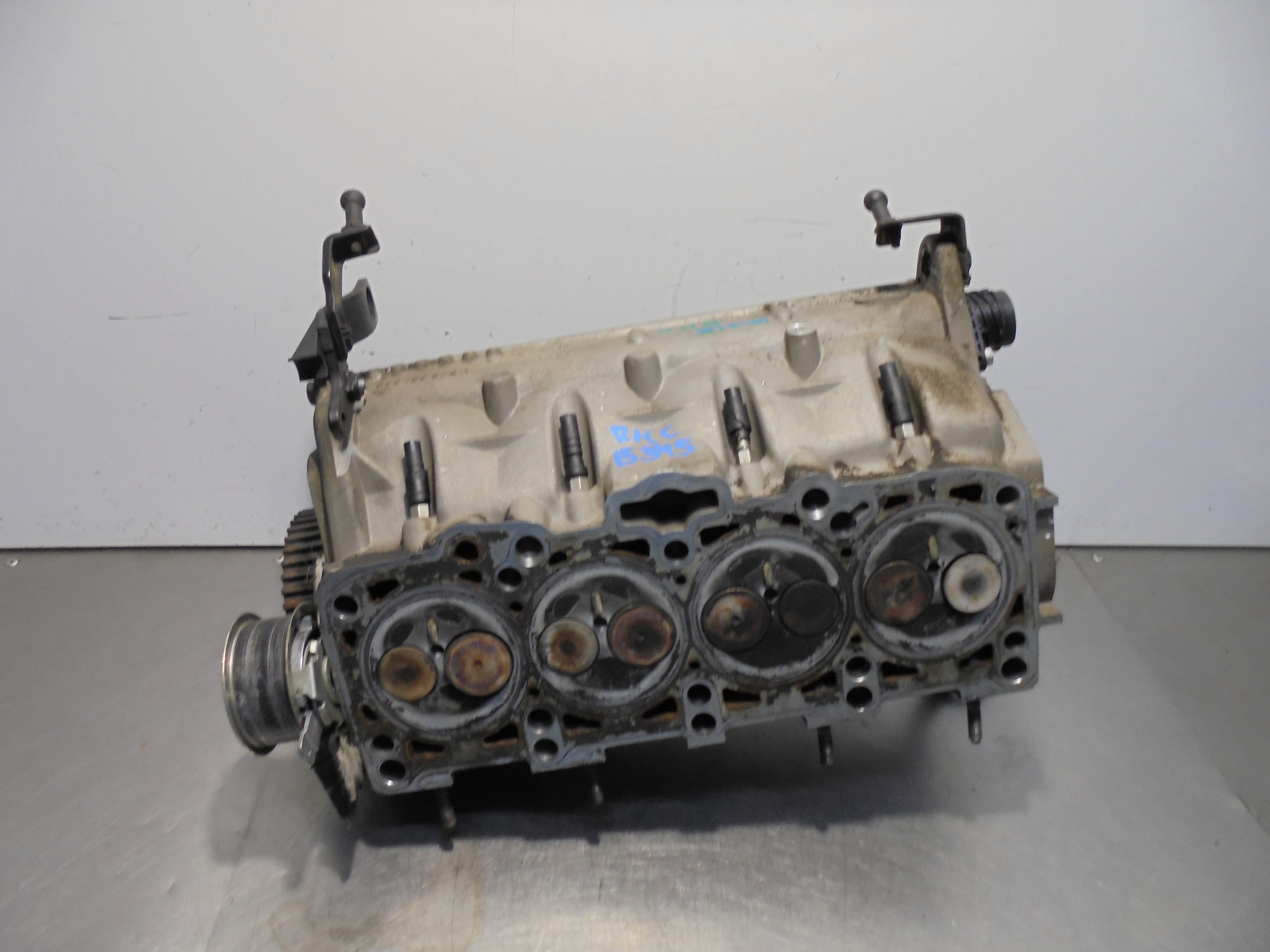 AUDI A4 B6/8E (2000-2005) Голова двигателя 038103373R 25897845