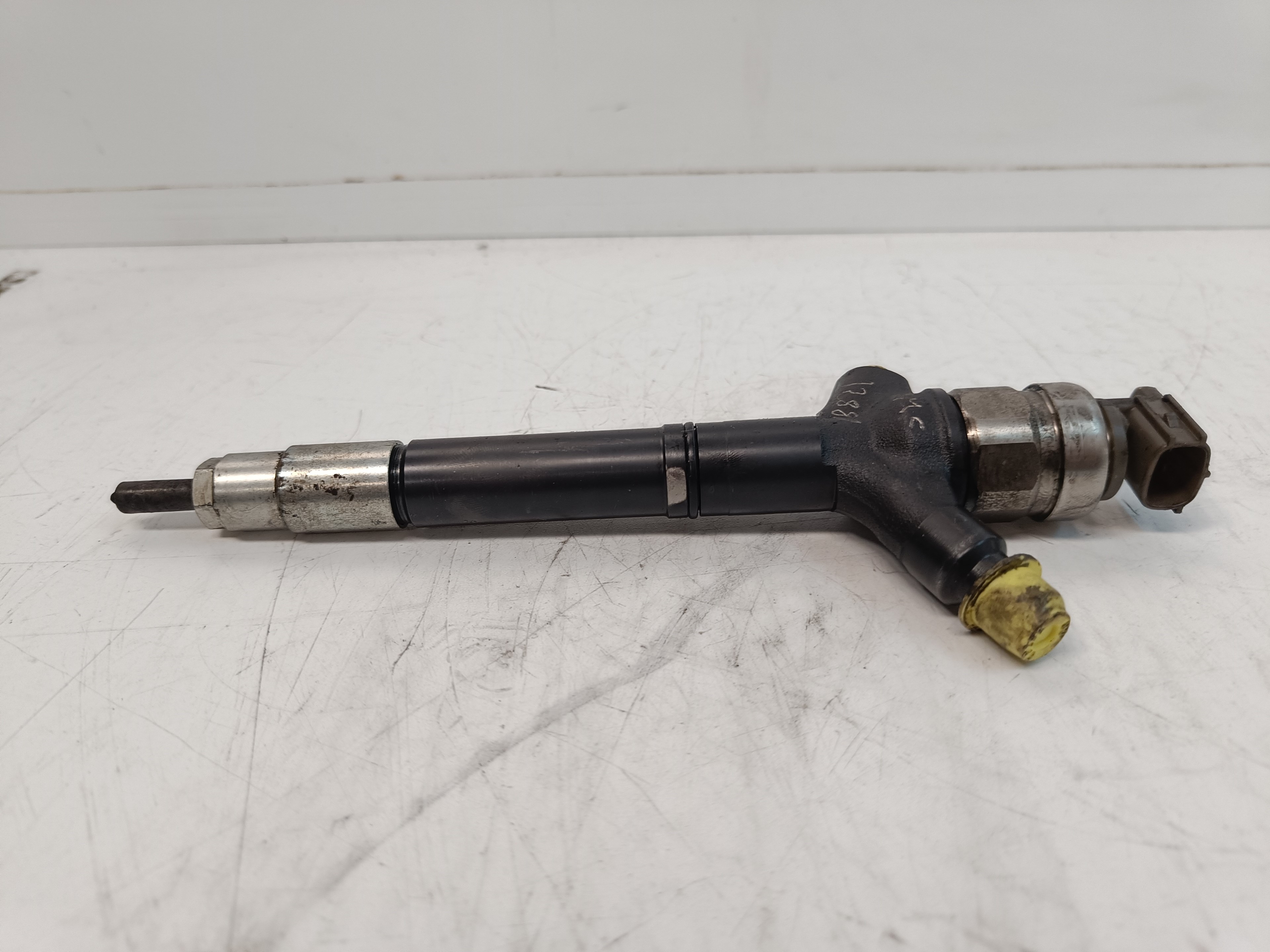 TOYOTA Avensis 2 generation (2002-2009) Fuel Injector 05K07674 25209003