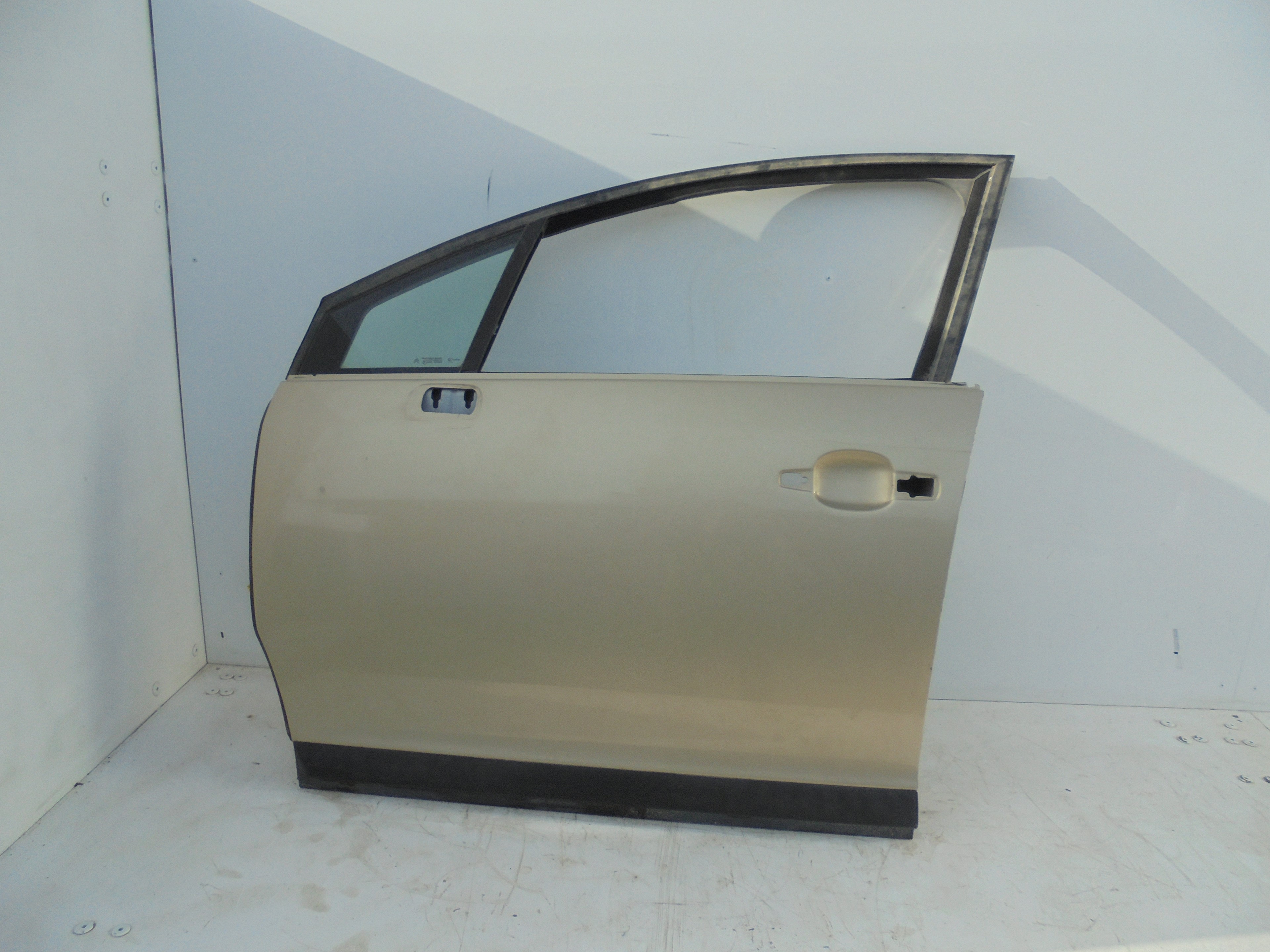 CITROËN C4 1 generation (2004-2011) Front Left Door 25067672