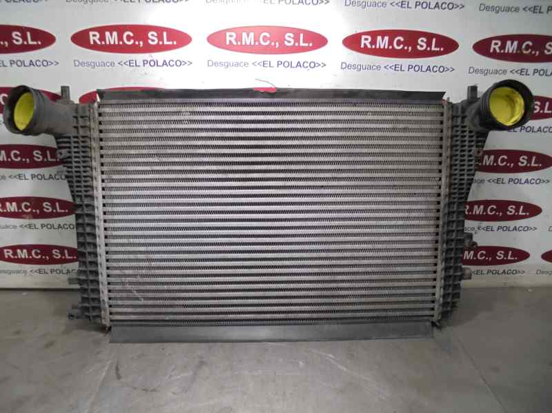 VOLKSWAGEN Passat B6 (2005-2010) Starpdzesētāja/interkūlera radiators 3C0145805P 25033078