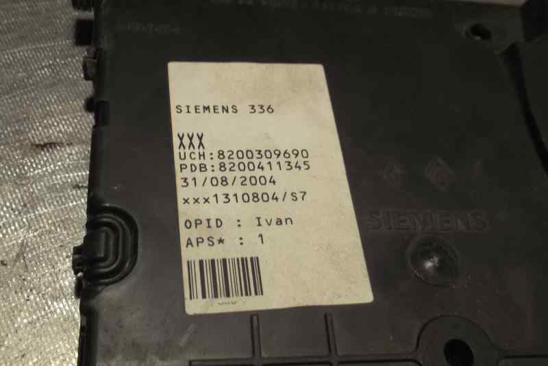 PEUGEOT 307 1 generation (2001-2008) Other part 8200309690 25036473