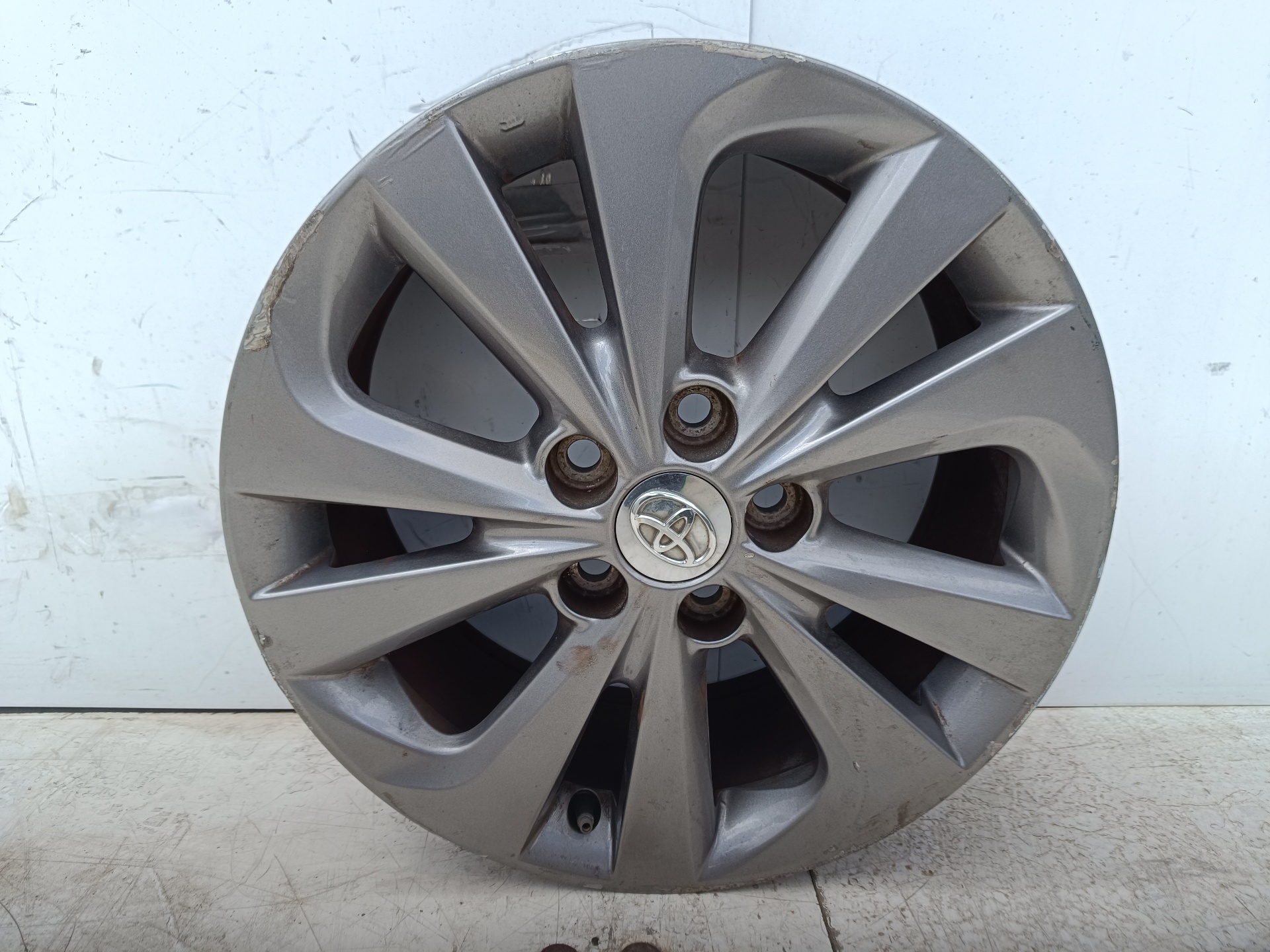 TOYOTA Auris 1 generation (2006-2012) Ρόδα R17 25893742