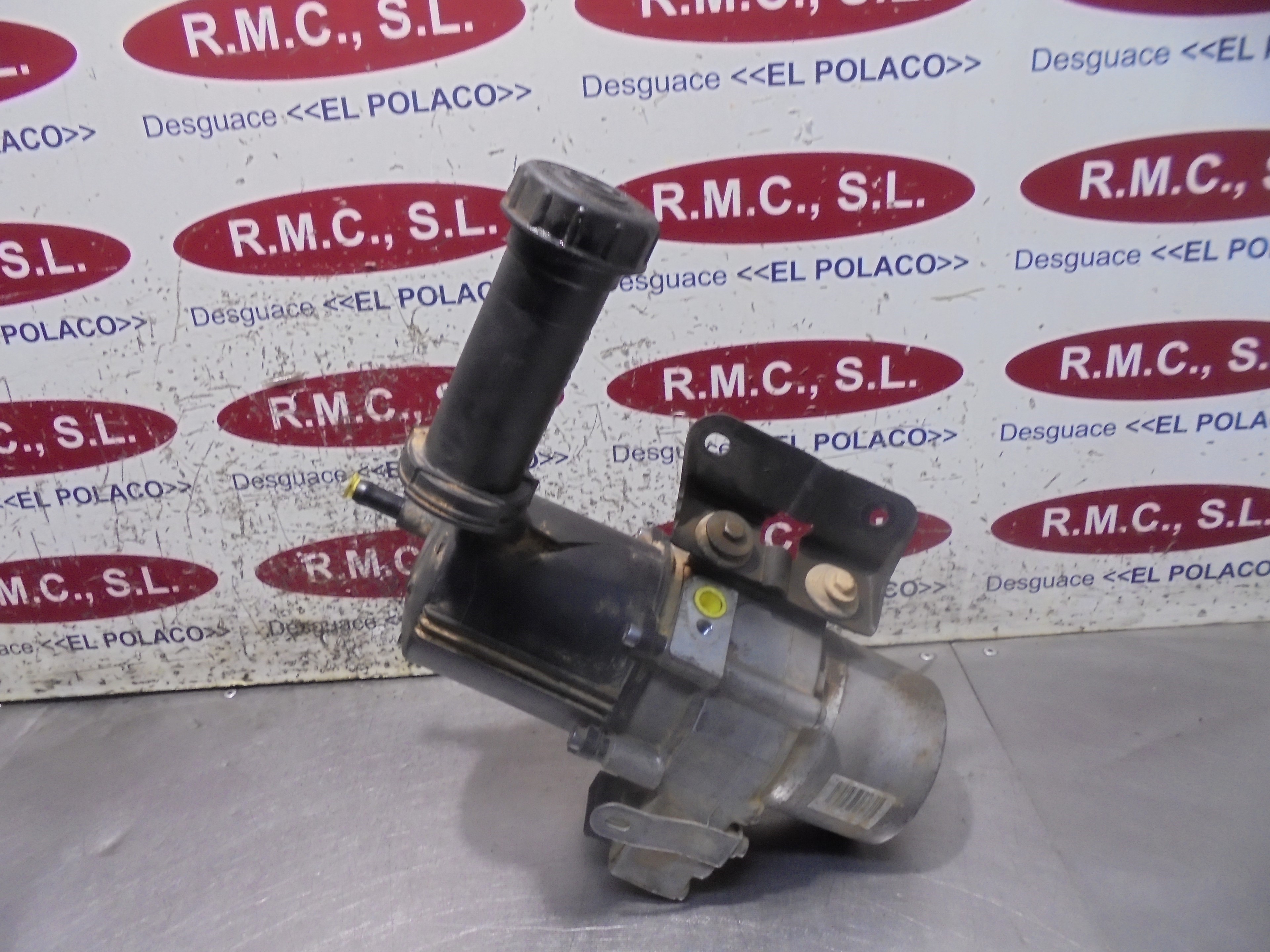 CITROËN C4 1 generation (2004-2011) Power Steering Pump A5097515 23314020