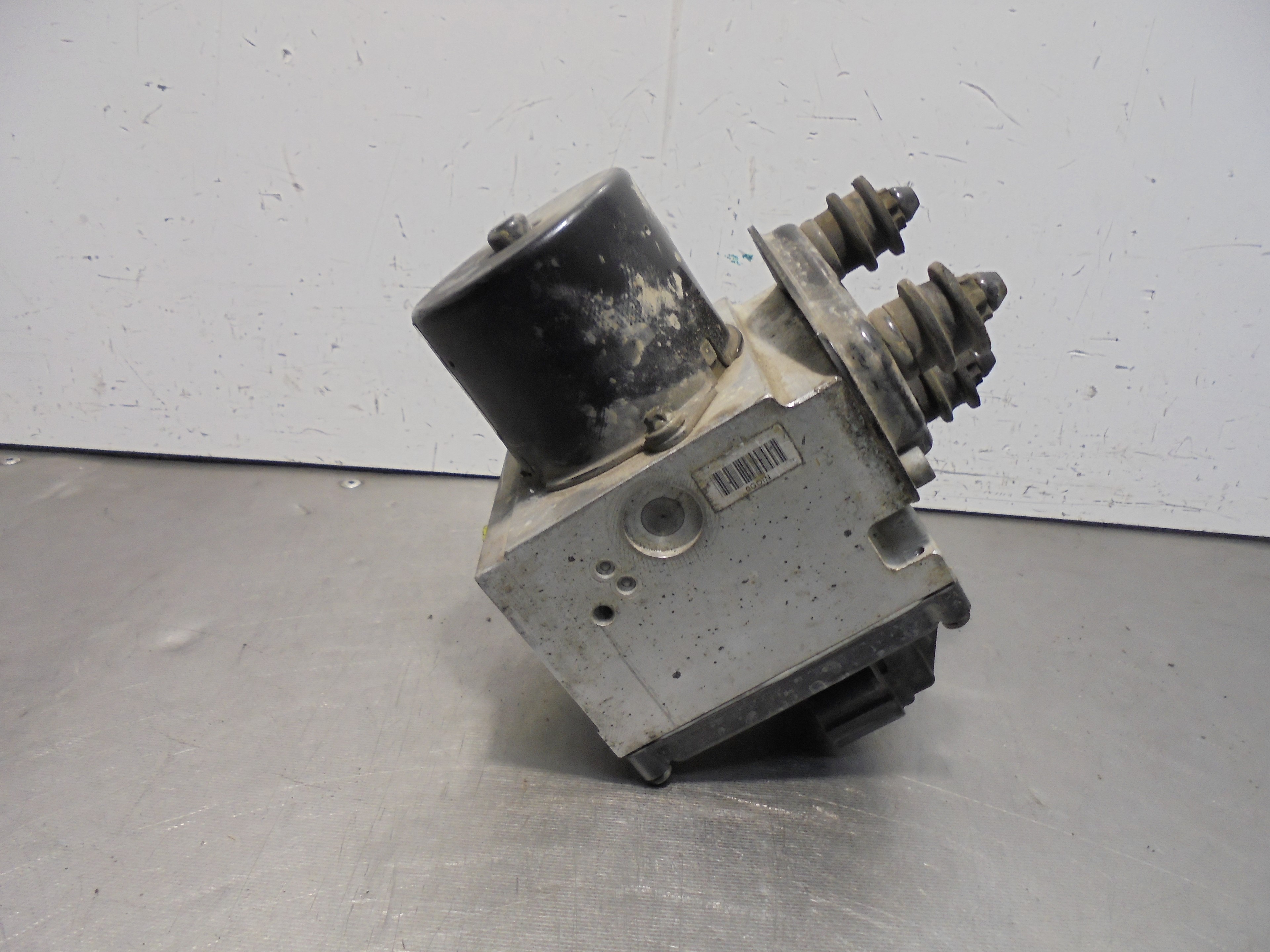 VOLKSWAGEN Passat B6 (2005-2010) ABS Pump 3C0614095S 25061798