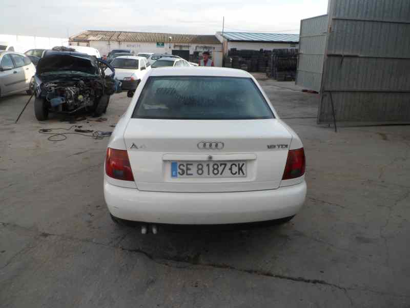 AUDI A4 B5/8D (1994-2001) Передний левый стабилизатор 4D0411317J 25025619