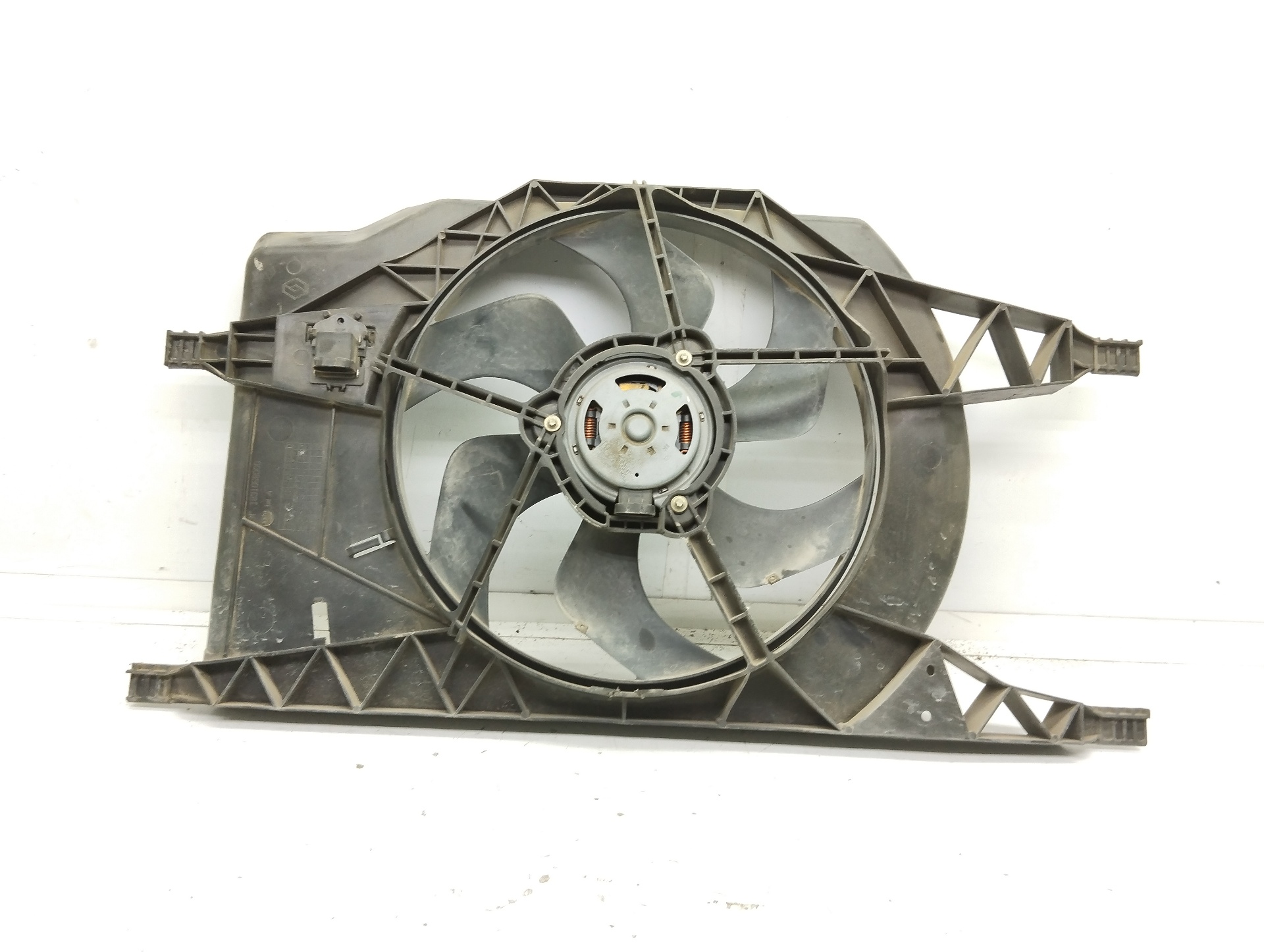 RENAULT Laguna 2 generation (2001-2007) Diffuser Fan 8200025635 25897664