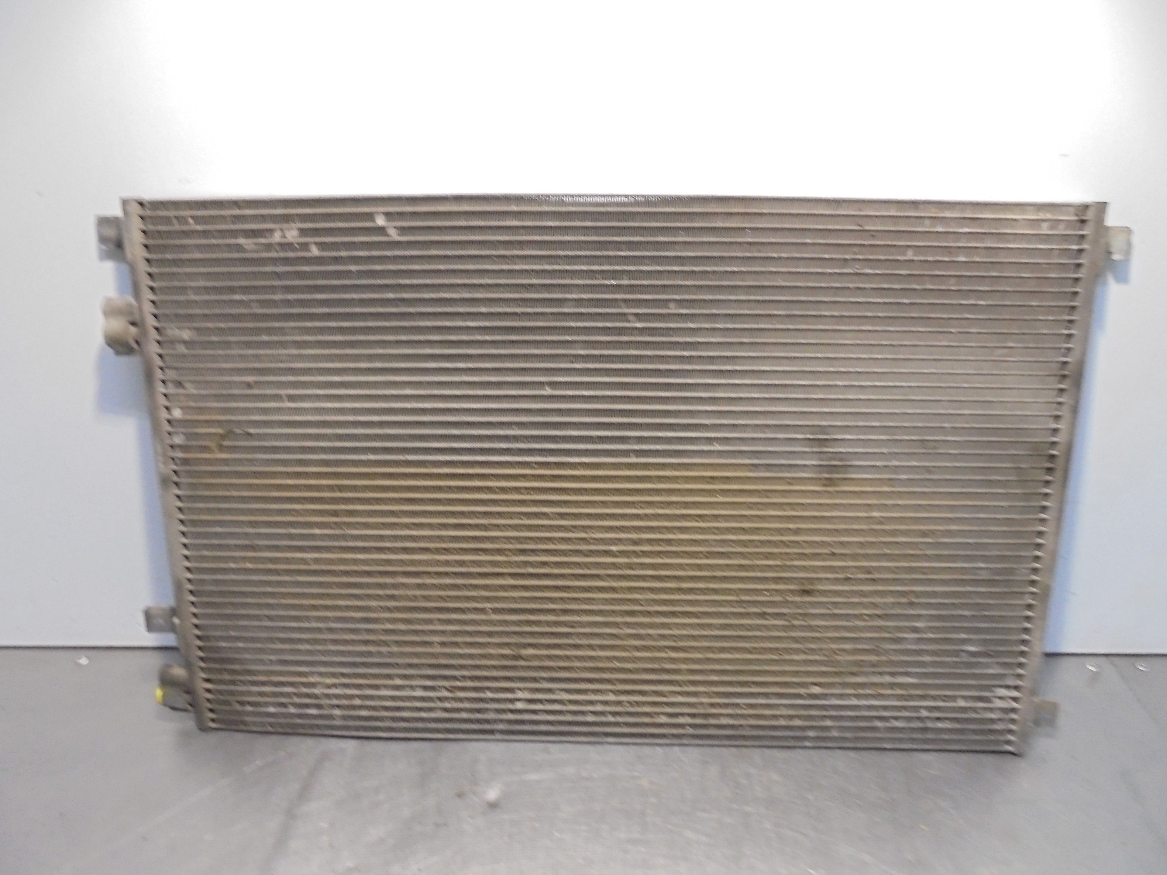 RENAULT Megane 2 generation (2002-2012) Gaisa kondensācijas radiators 8200115543 23322266