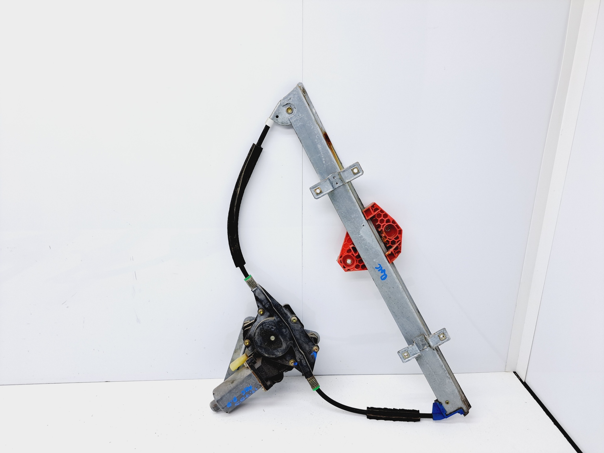 FORD Mondeo 2 generation (1996-2000) Front Right Door Window Regulator 0130821681 25079686