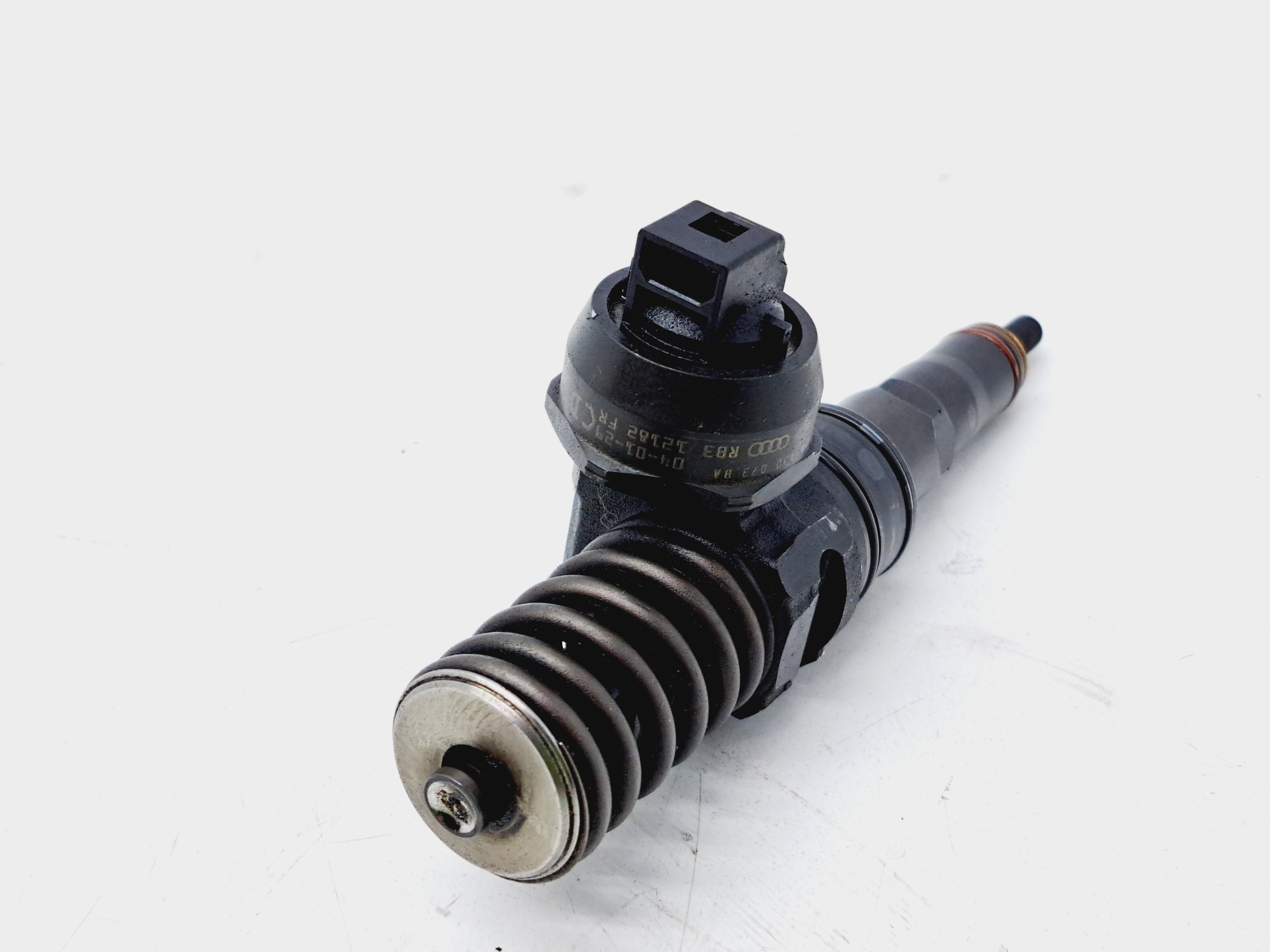 AUDI A2 8Z (1999-2005) Injecteur de carburant 038130073BA 25894042