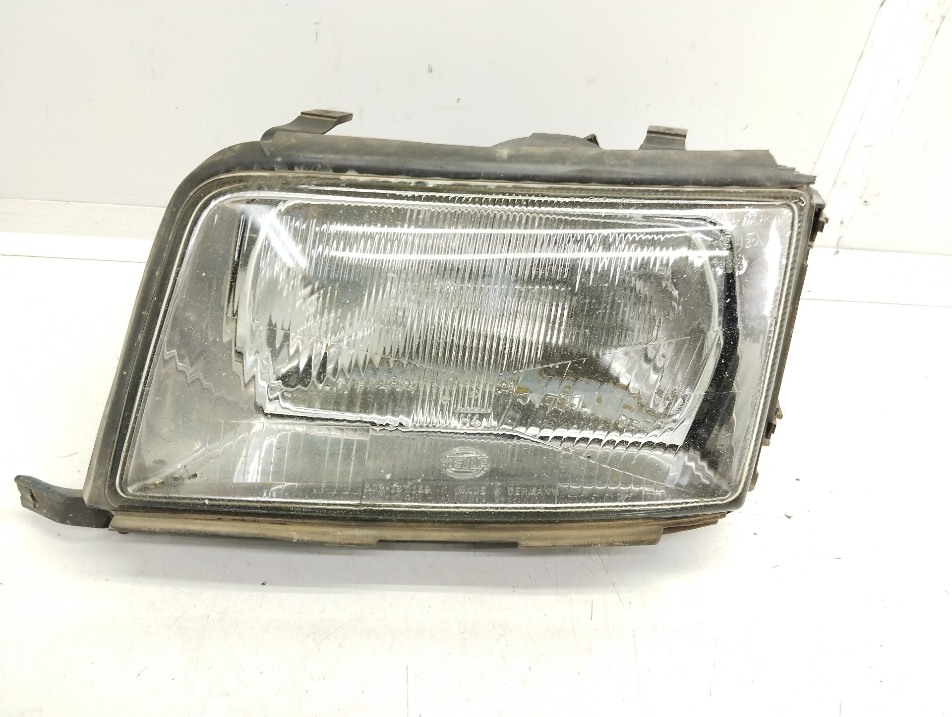 AUDI 100 4A/C4 (1990-1994) Front Left Headlight 25087100