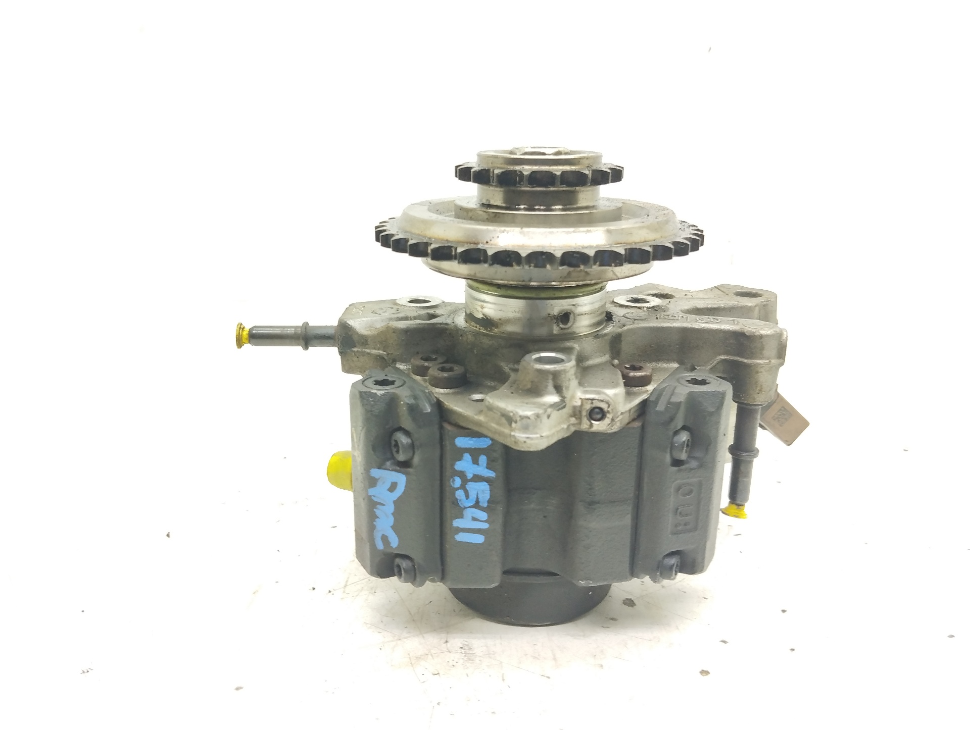 HYUNDAI i30 GD (2 generation) (2012-2017) High Pressure Fuel Pump 331002A710 25346630