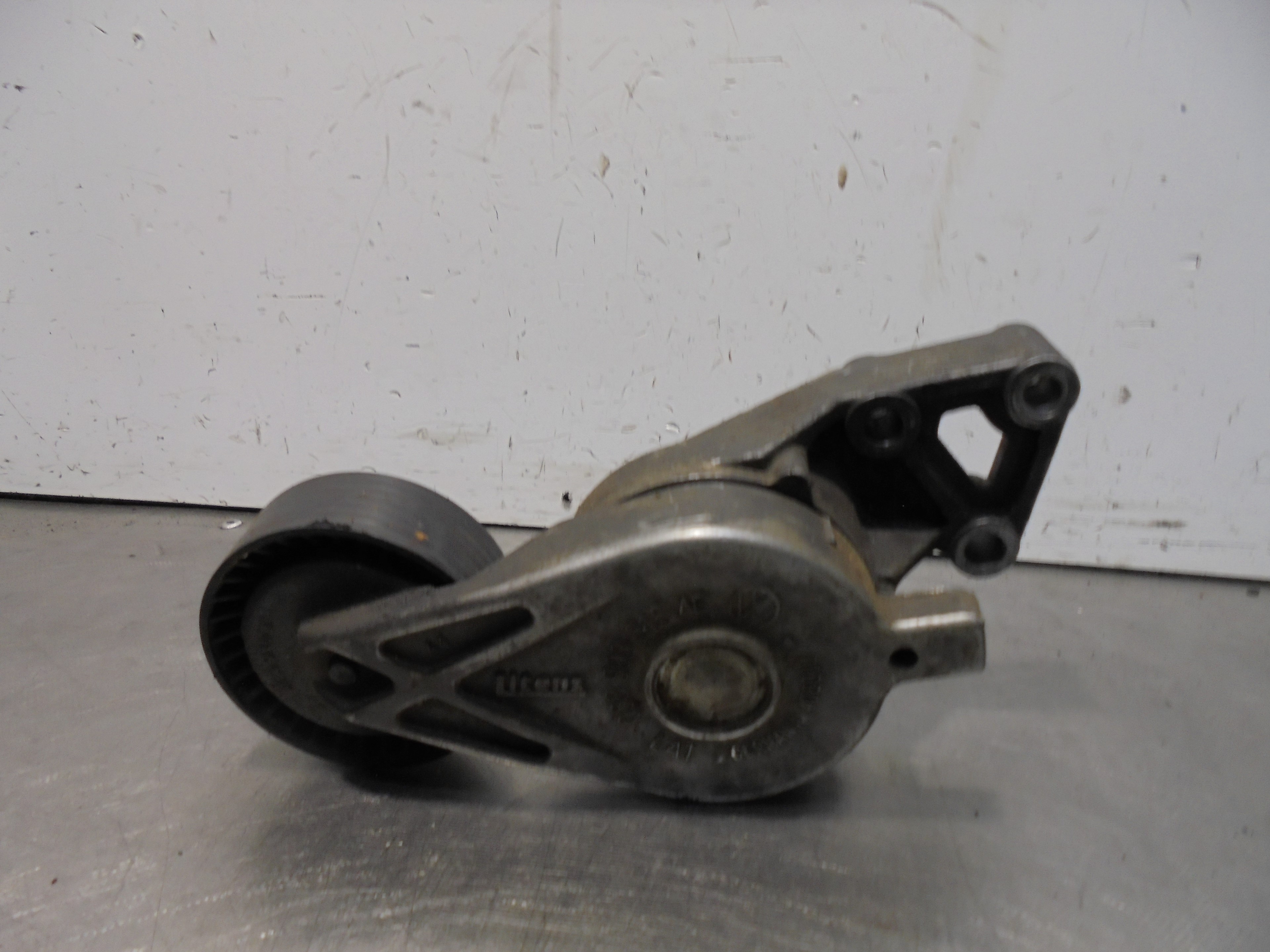 SEAT Toledo 2 generation (1999-2006) Belt Tensioner 038903315 25072404