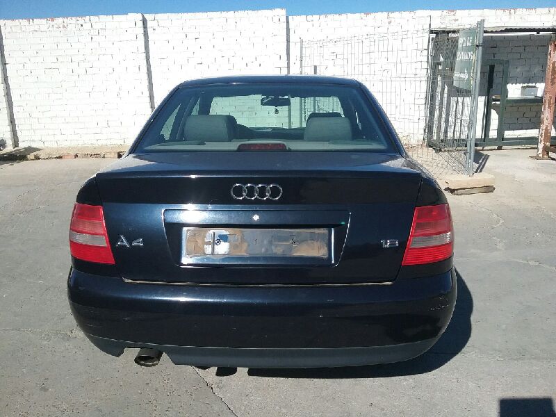 AUDI A4 B5/8D (1994-2001) Противотуманка бампера передняя правая 89300981 23343149