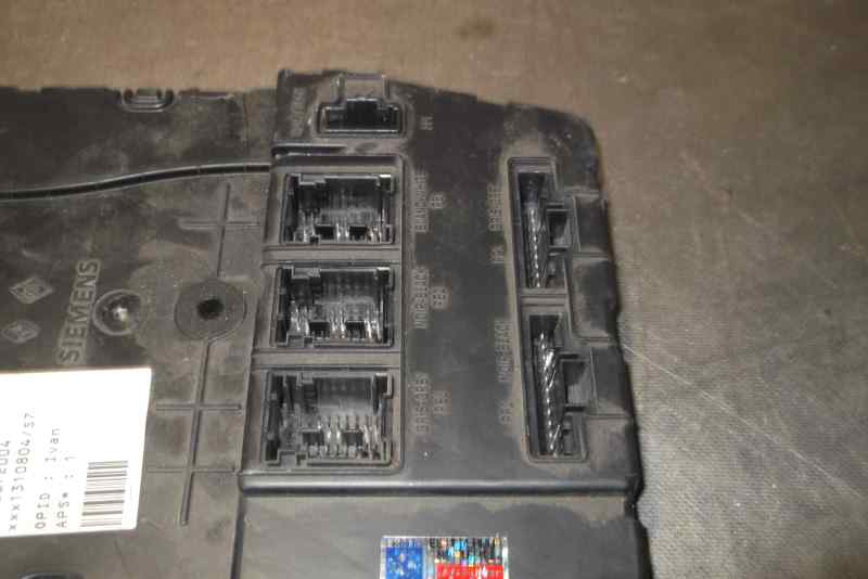 PEUGEOT 307 1 generation (2001-2008) Other part 8200309690 25036473