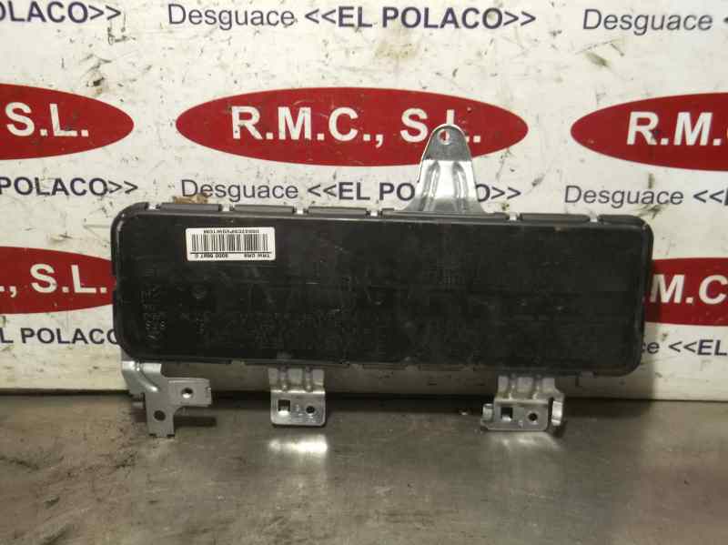 MERCEDES-BENZ C-Class W203/S203/CL203 (2000-2008) Pravé predné dvere Airbag SRS A2038602205 23341918