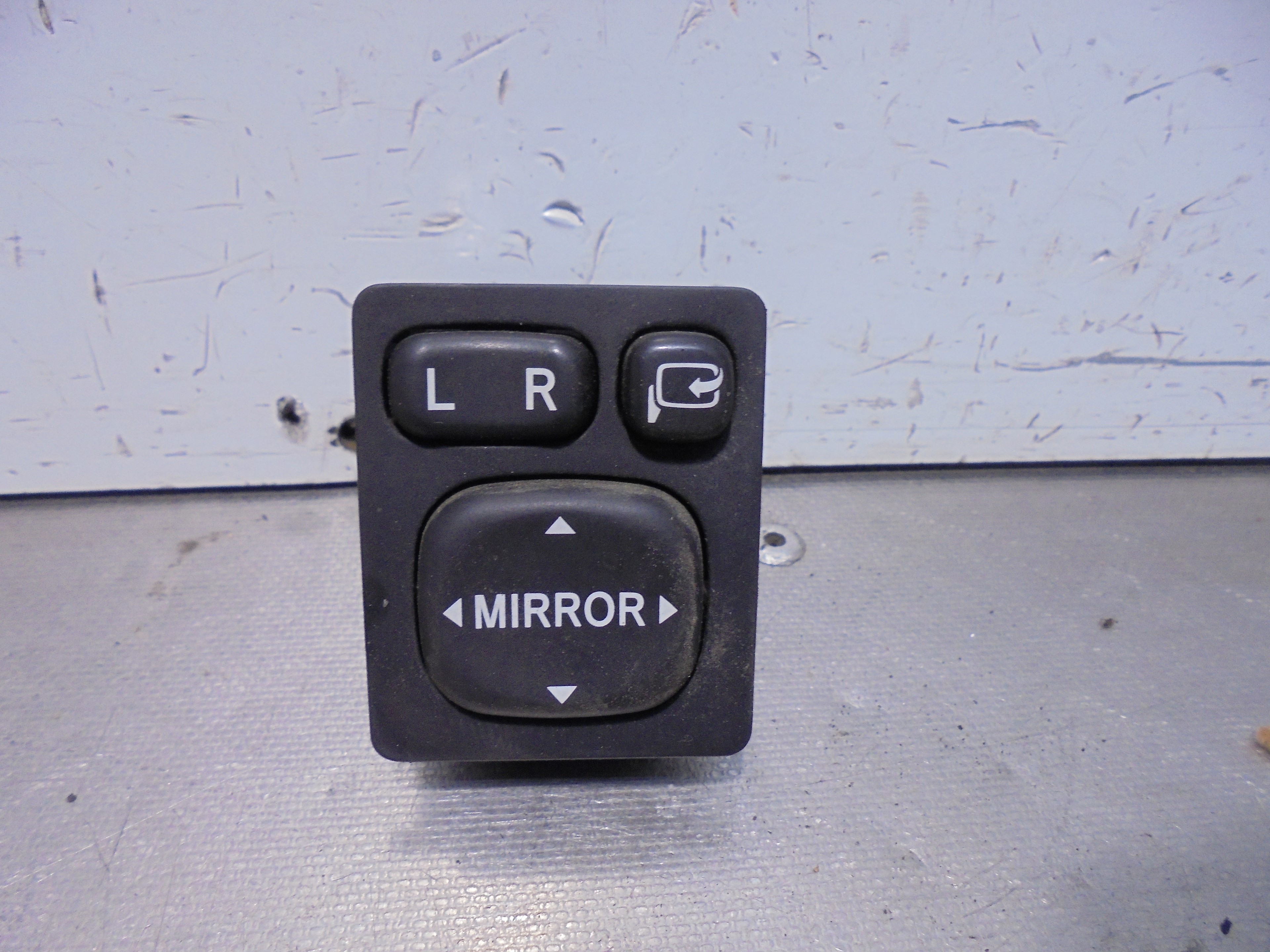 TOYOTA RAV4 4 generation (XA40) (2012-2018) Other Control Units 769747F 25072423