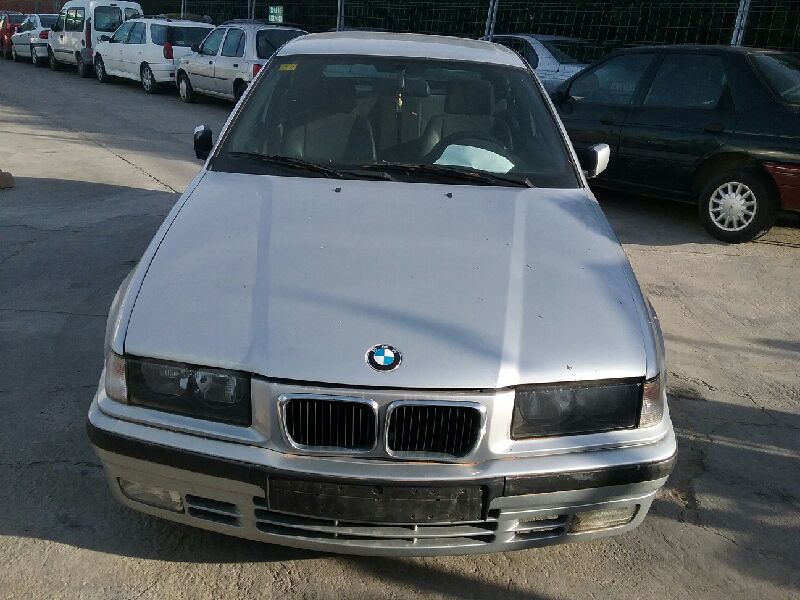 BMW 3 Series E36 (1990-2000) Lève-vitre de porte avant droite 51328146802 23342581