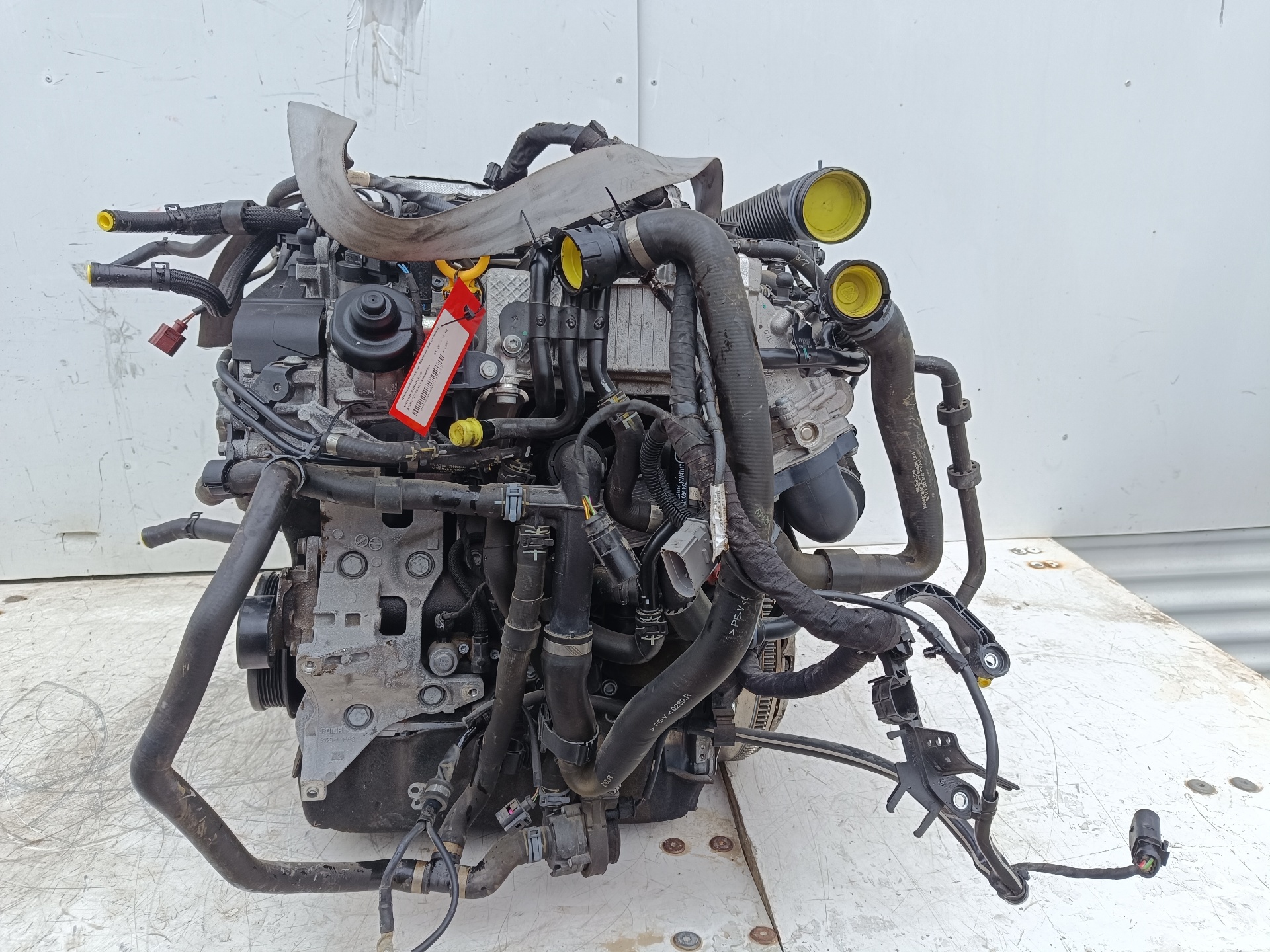 AUDI Q3 8U (2011-2020) Motor DFT 25215203