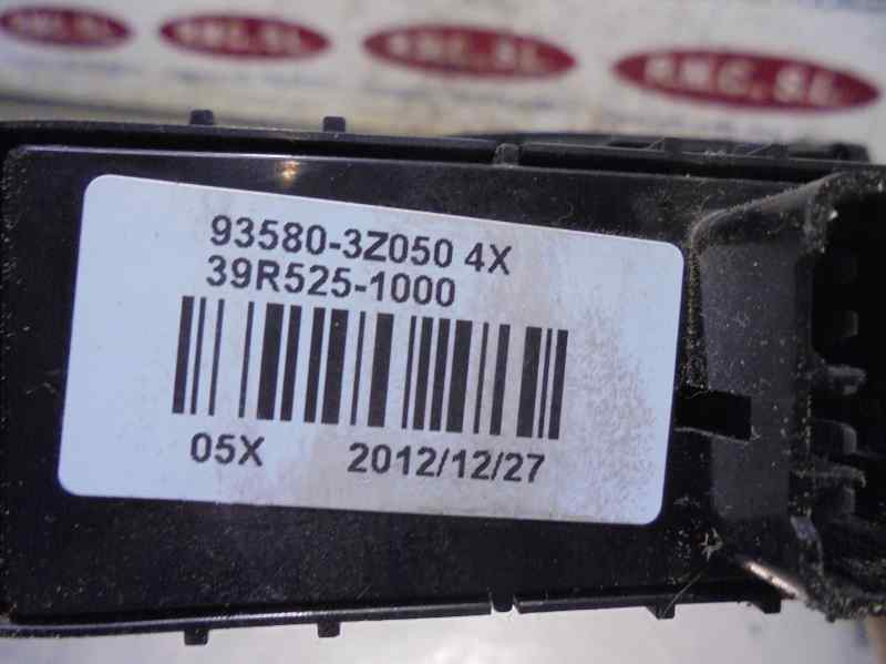 HYUNDAI i40 VF (1 generation) (2011-2020) Rear Right Door Window Control Switch 935803Z050 25213472