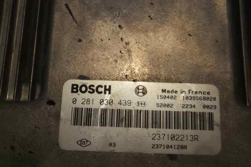 RENAULT Clio 3 generation (2005-2012) Engine Control Unit ECU 0281030439 23343366