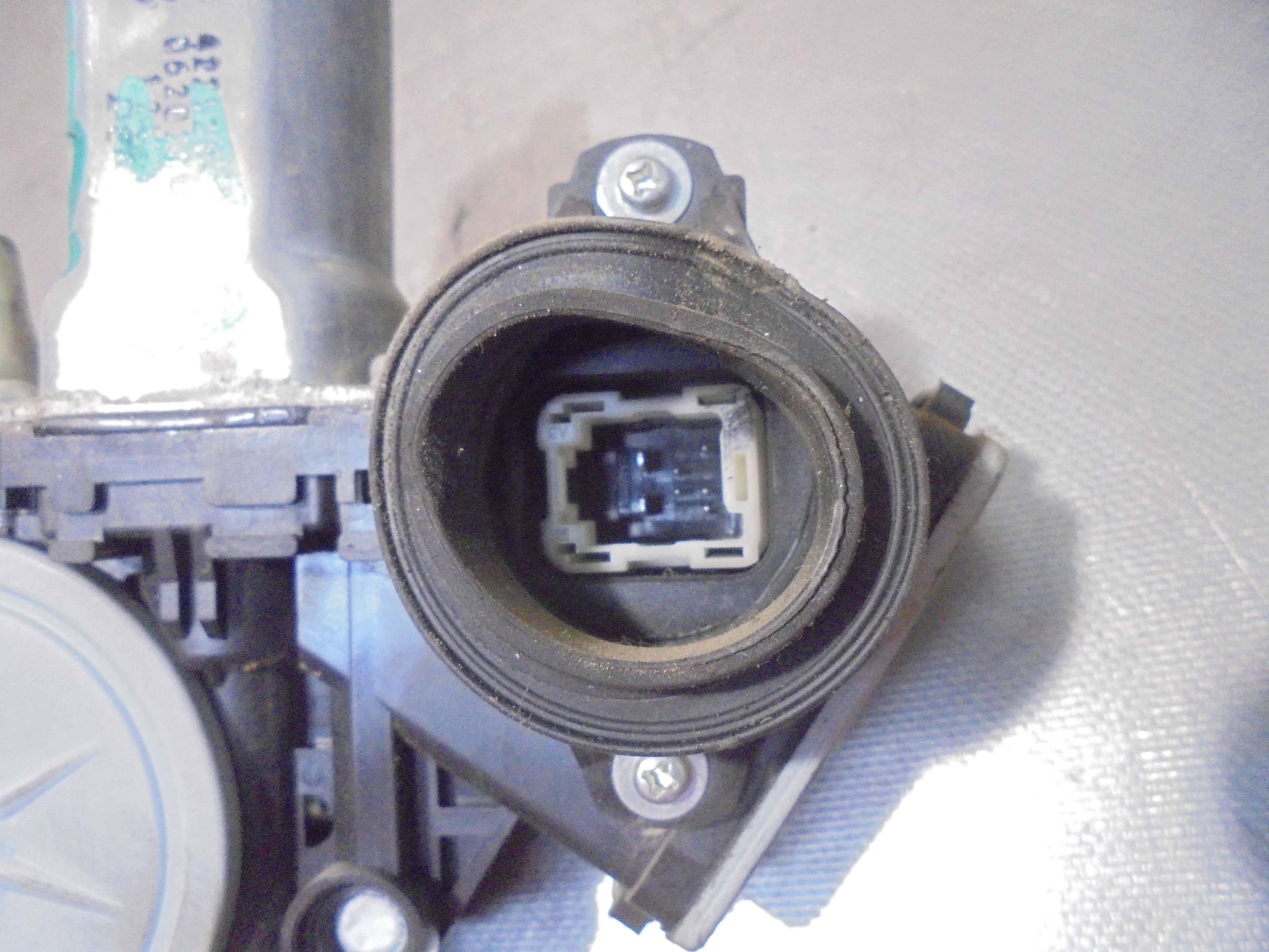 TOYOTA RAV4 2 generation (XA20) (2000-2006) Vindusregulator foran venstre dør 25213755