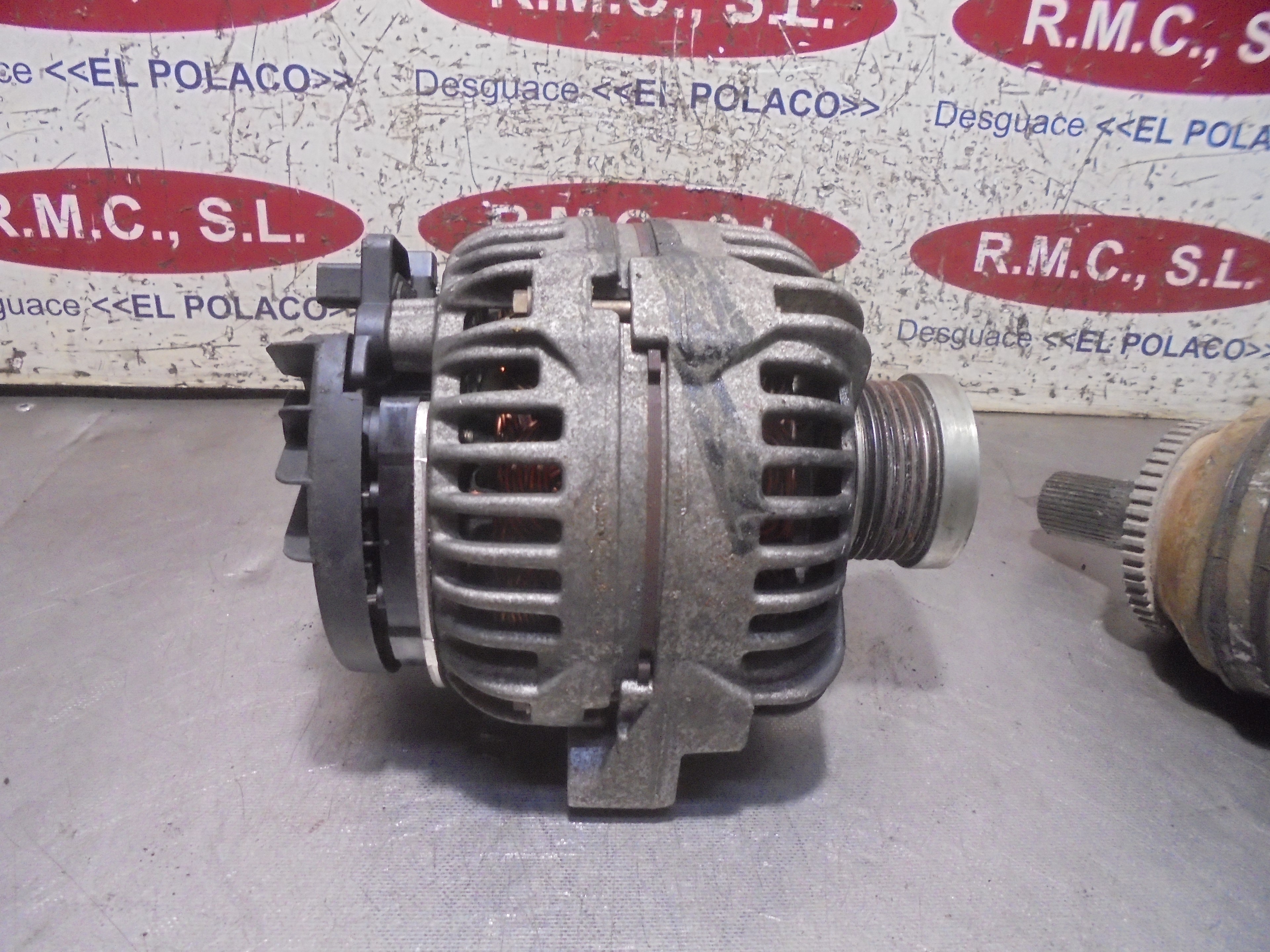 VOLVO S60 1 generation (2000-2009) Alternator 8676498 25035719