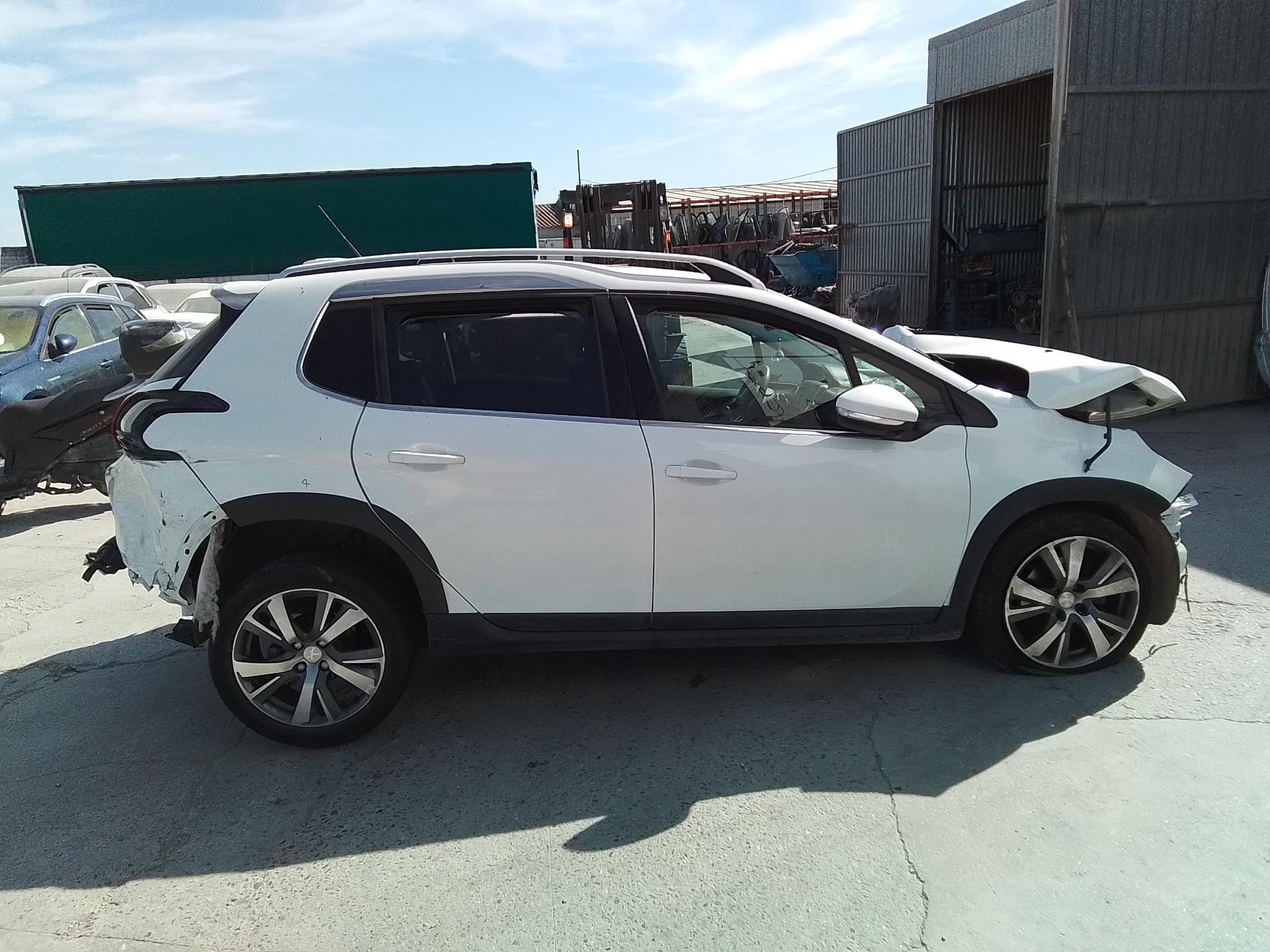 PEUGEOT 2008 1 generation (2013-2020) Priekšējā labā spārna uzlika 9817491577 25079682