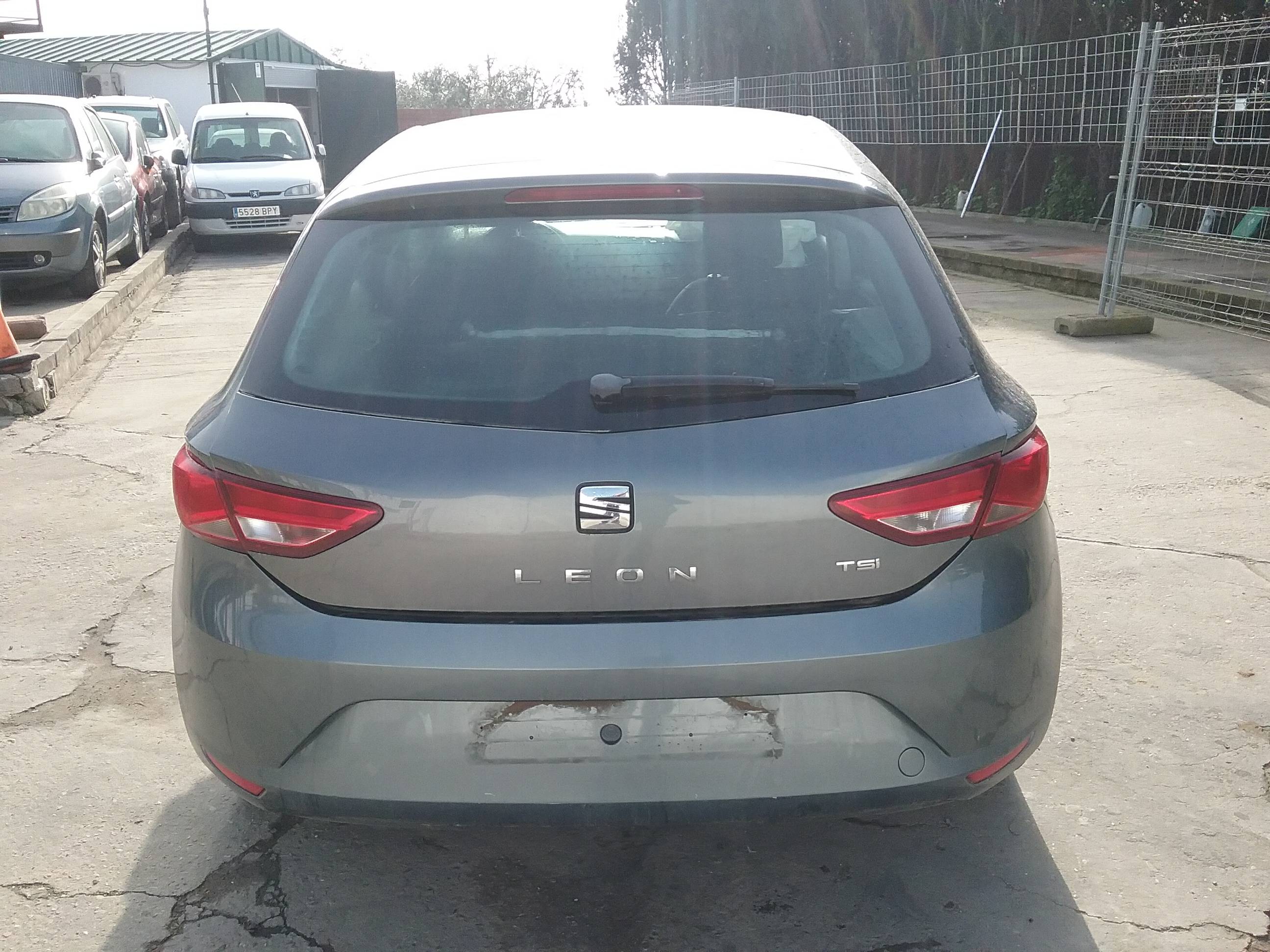 SEAT Leon 3 generation (2012-2020) Стеклоподъемник передней правой двери 5F4837462 25964866