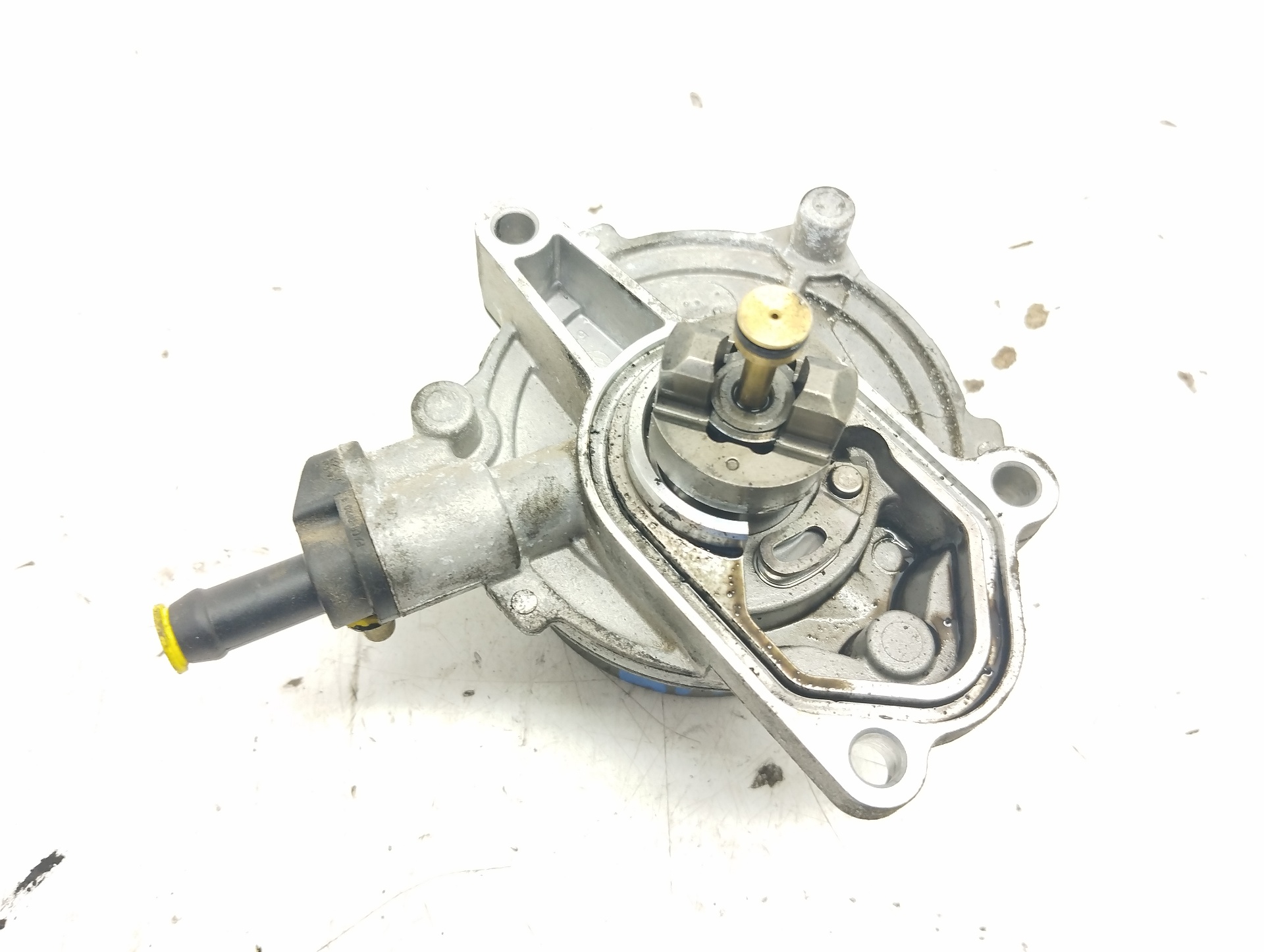 HYUNDAI i30 GD (2 generation) (2012-2017) Vacuum Pump 288102A101 25894727