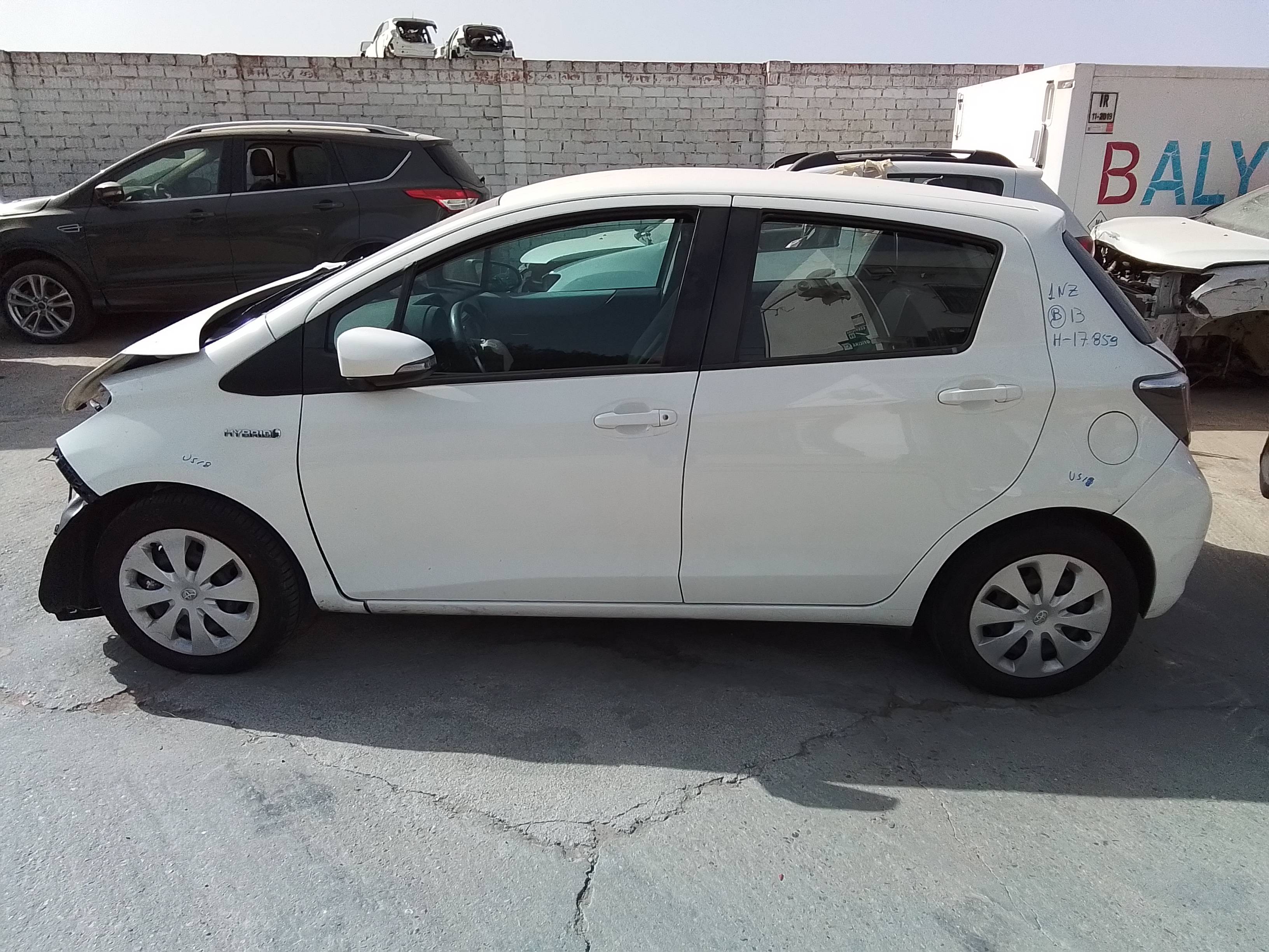 TOYOTA Yaris 2 generation (2005-2012) Стеклоподъемник задней правой двери 857200D120 25895059