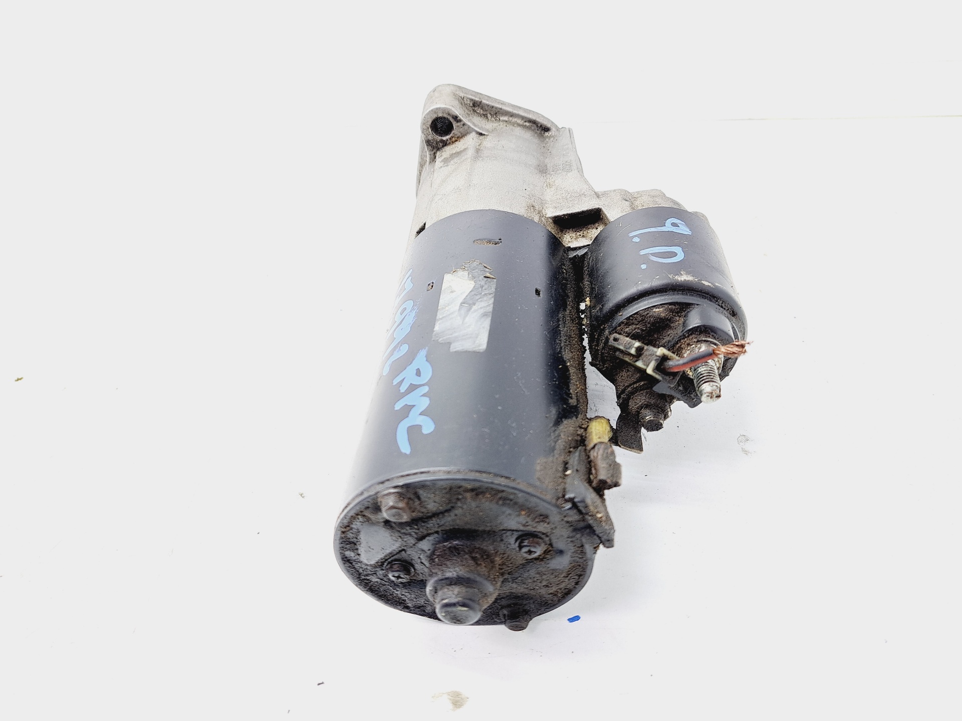 VOLKSWAGEN Passat B5 (1996-2005) Startmotor 25577958