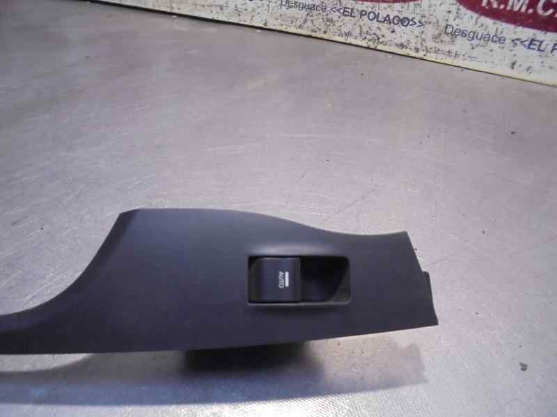 HYUNDAI i40 VF (1 generation) (2011-2020) Rear Right Door Window Control Switch 935803Z050 25213472