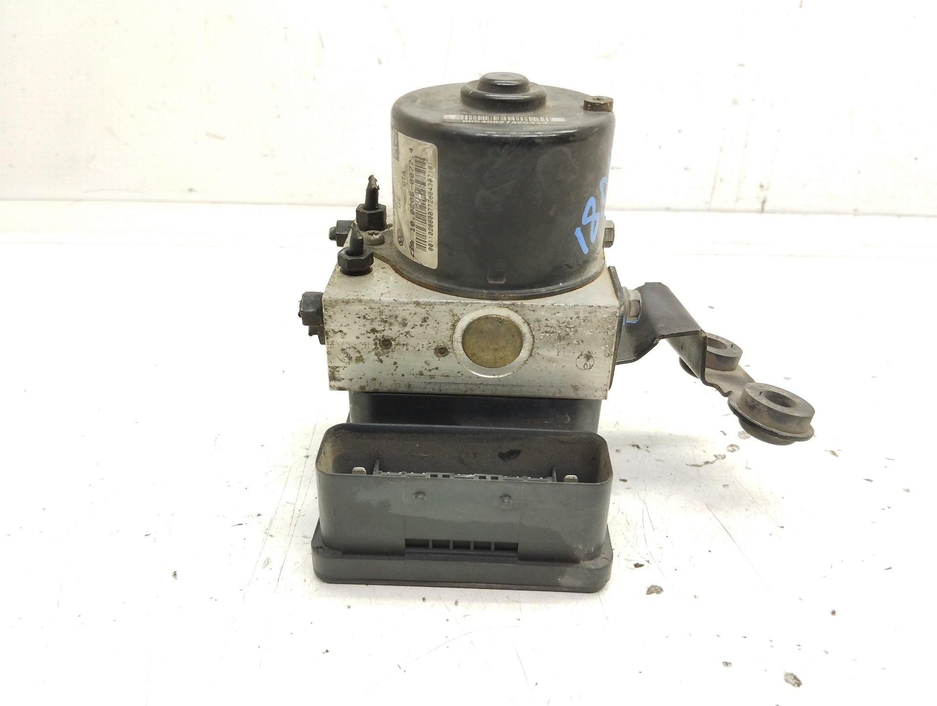 SEAT Leon 1 generation (1999-2005) ABS Pump 1J0614117G 25895359