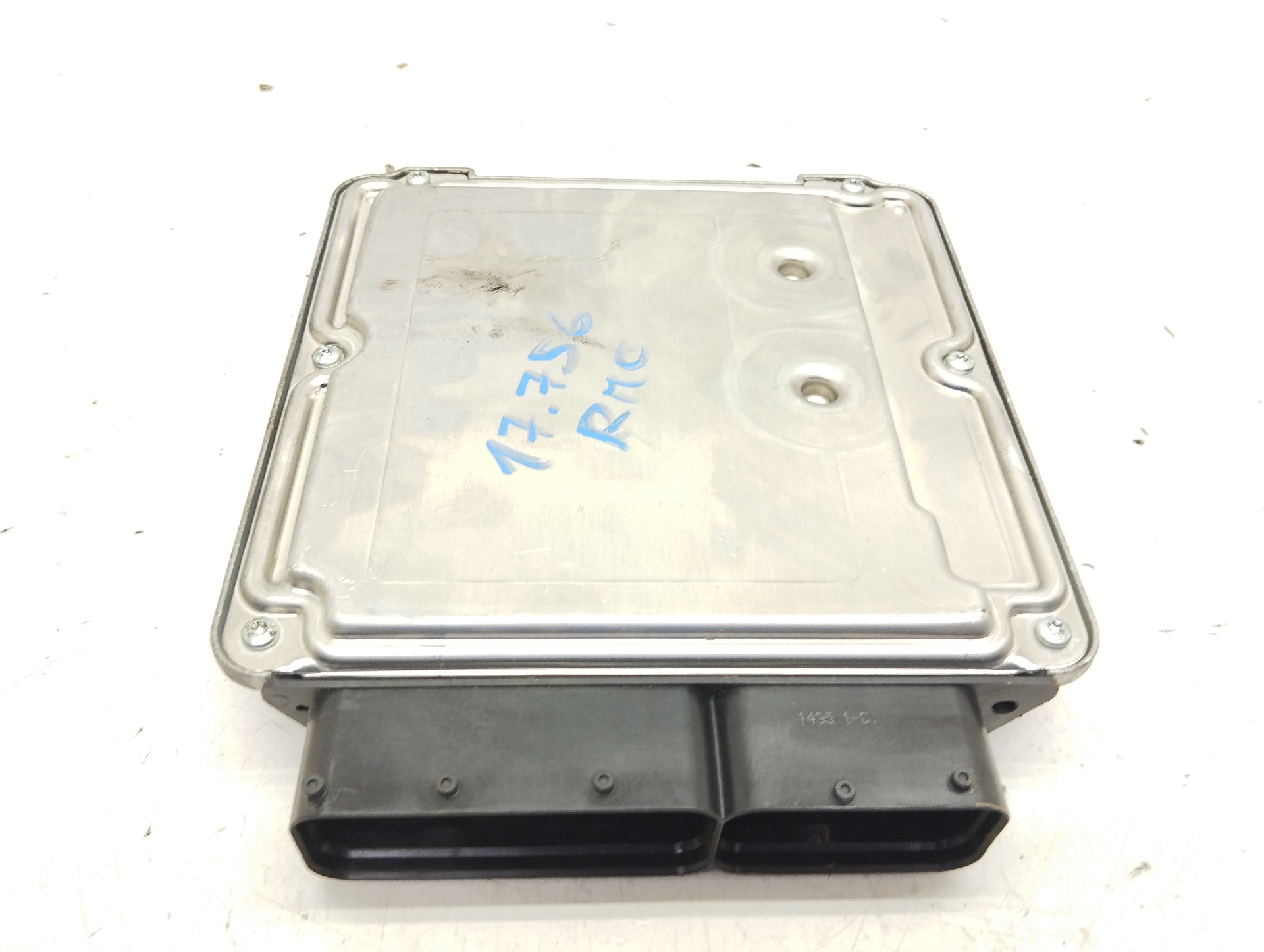 AUDI A4 B7/8E (2004-2008) Moottorin ohjausyksikkö ECU 03G906016JD 25894877