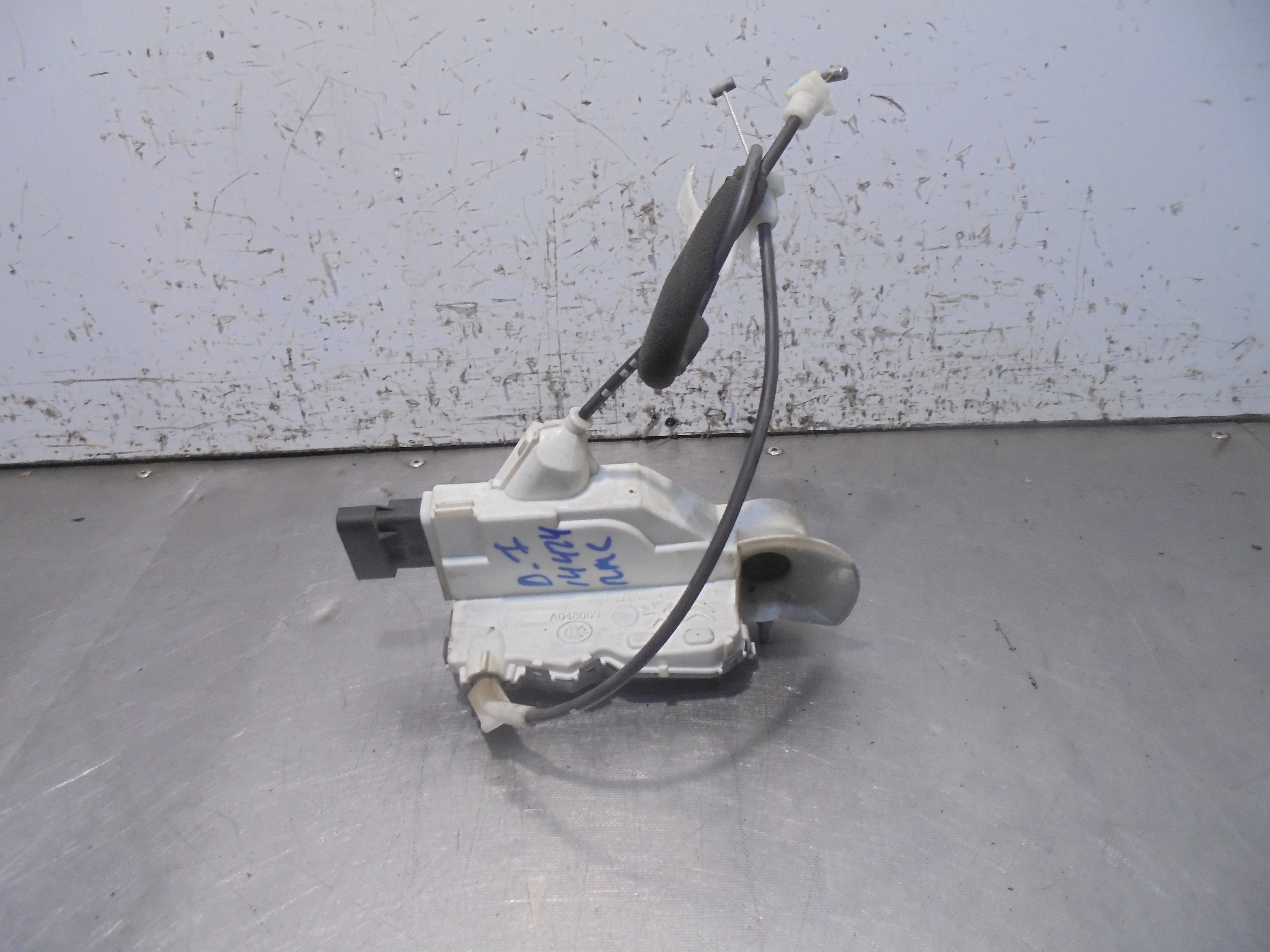 CITROËN C3 1 generation (2002-2010) Front Left Door Lock 006244 25061498