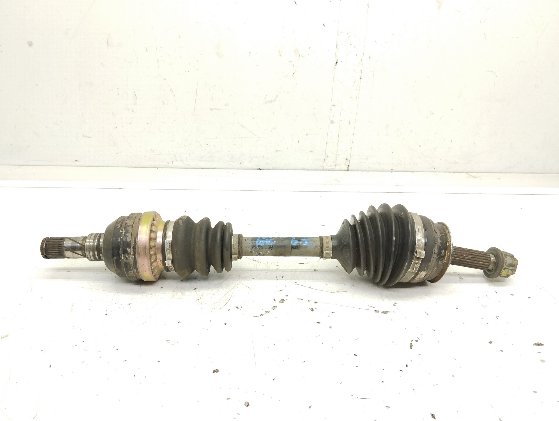 VAUXHALL Front Left Driveshaft 25898171