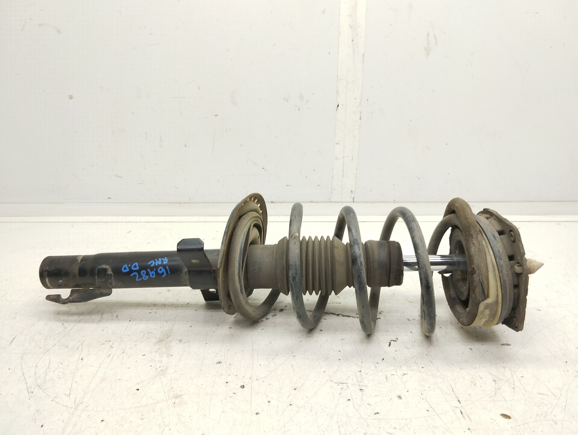 DODGE Front Right Shock Absorber 423093JP 25894875