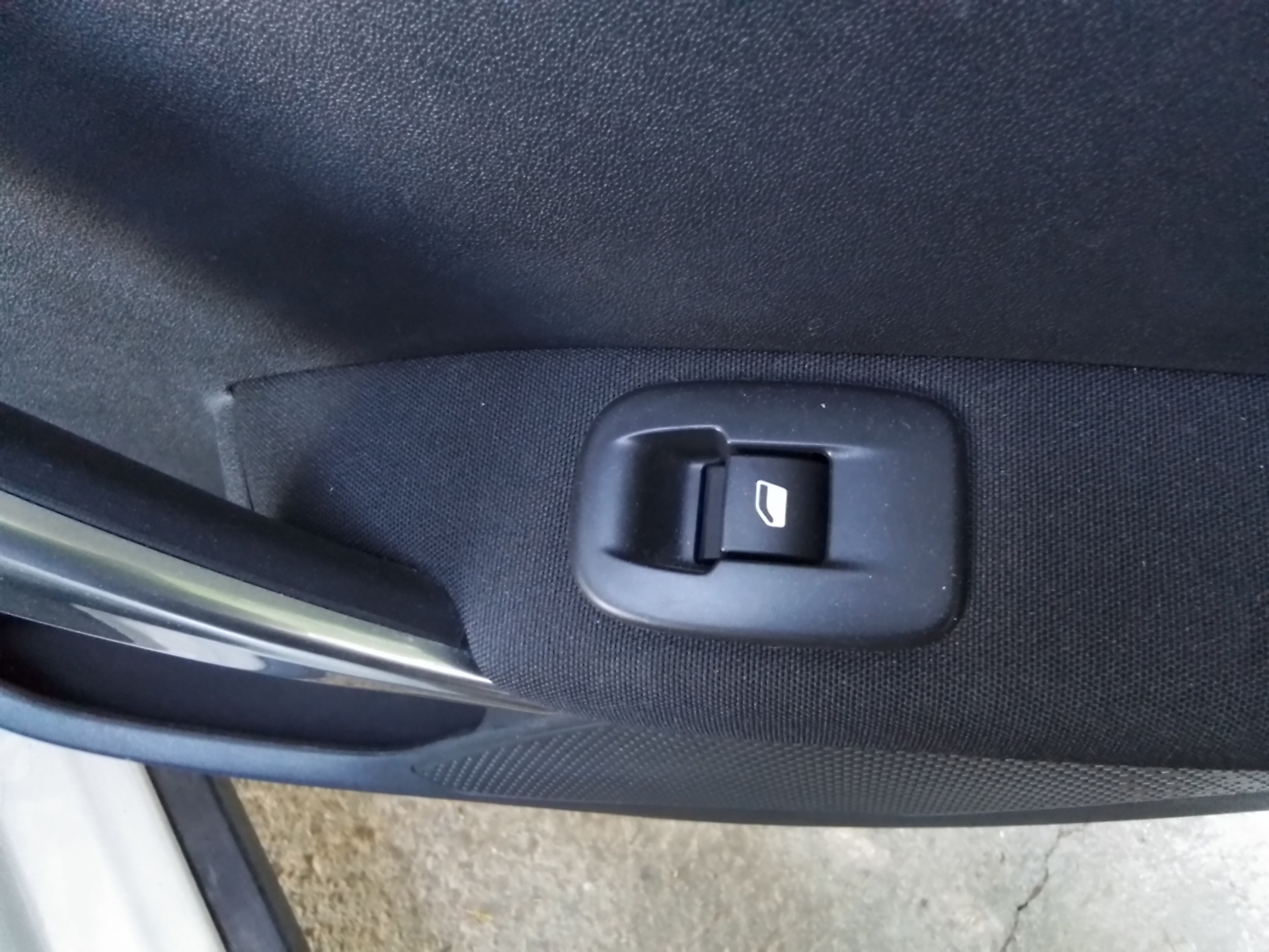 PEUGEOT 2008 1 generation (2013-2020) Rear Right Door Window Control Switch 98242552ZD 25079607