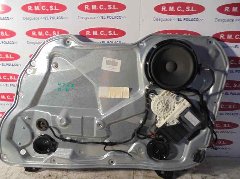 SEAT Ibiza 3 generation (2002-2008) Lève-vitre de porte avant droite 6L4837756 25891342