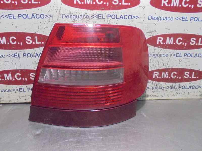 AUDI A4 B5/8D (1994-2001) Rear Right Taillight Lamp 25208284