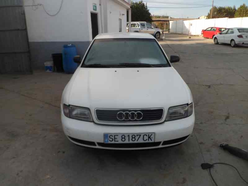 AUDI A4 B5/8D (1994-2001) Передний правый стабилизатор 4D0411317J 25025628