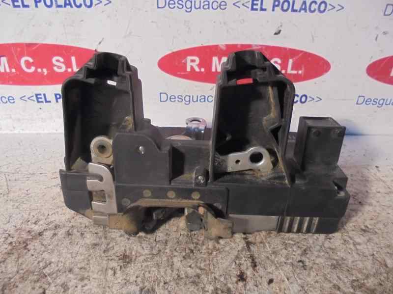 OPEL Vivaro A (2002-2006) Încuietoare ușă dreapta față 8200004410 25891581