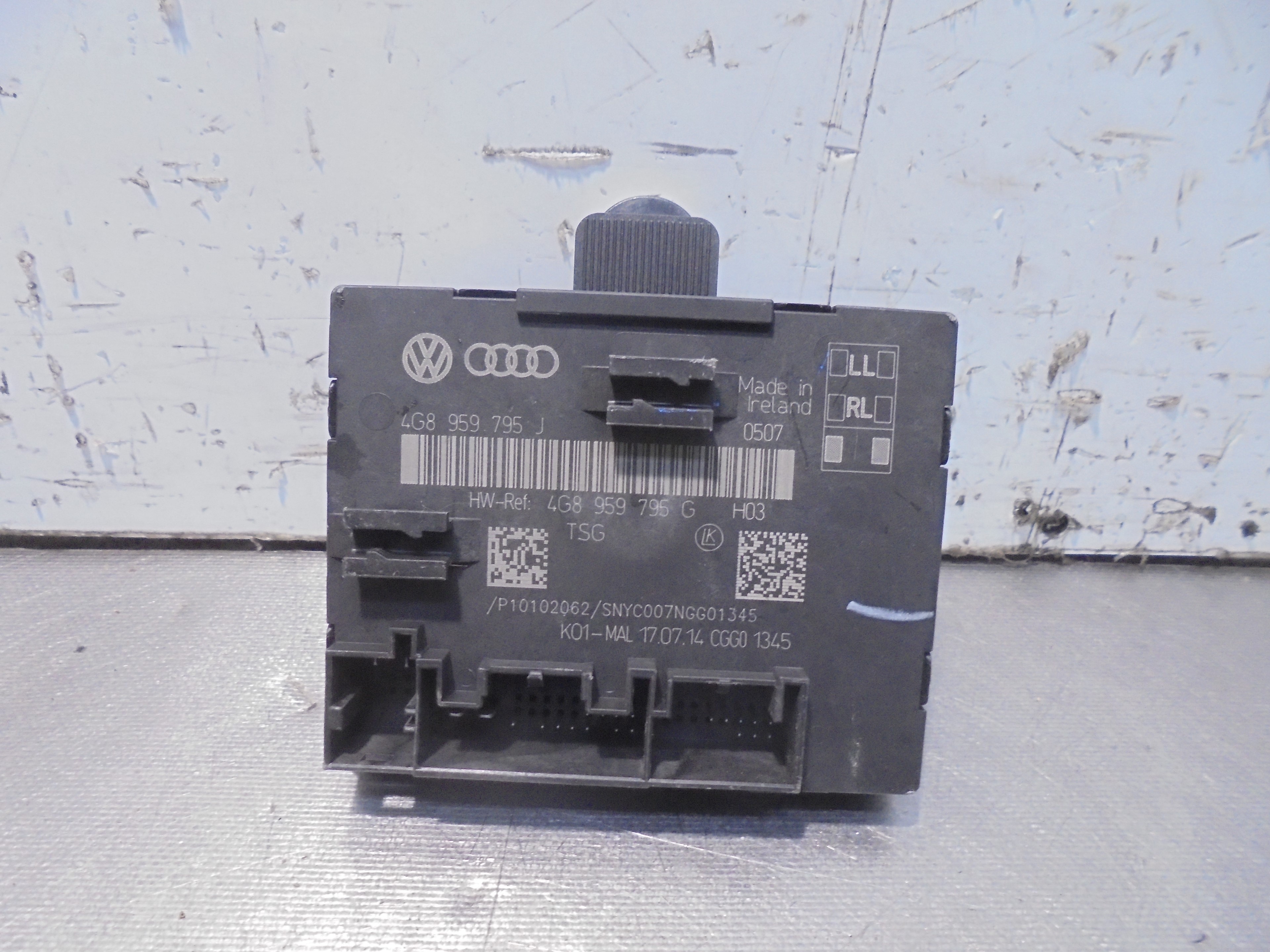 AUDI A6 allroad C7 (2012-2019) Other part 4G8959795 25061425